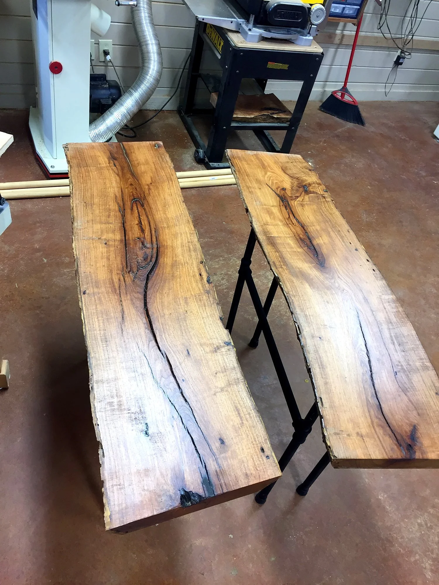 Live-edge bench tops