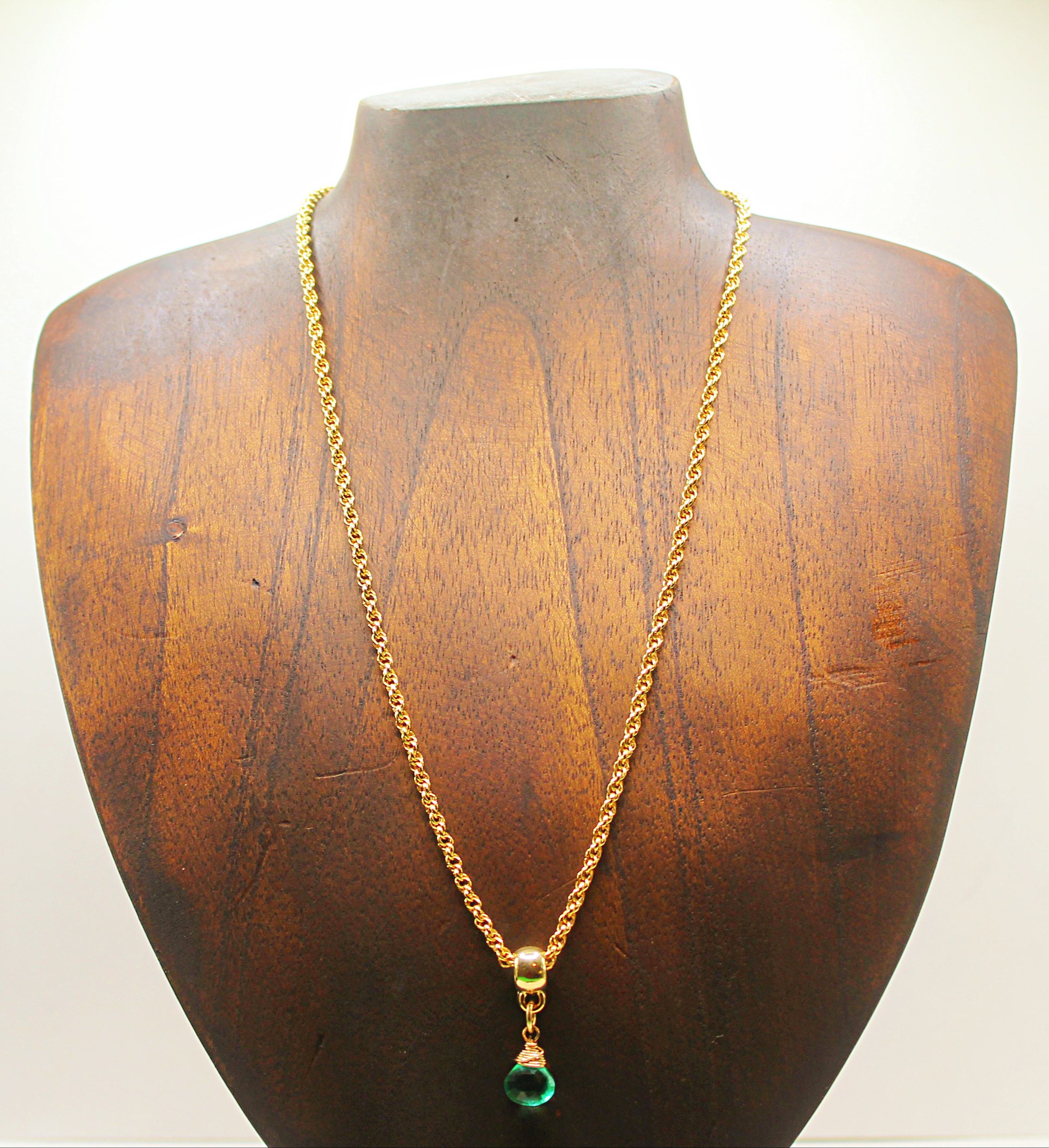 Sonji-Gem-Designs-Jade-Current-Necklace-display.jpg