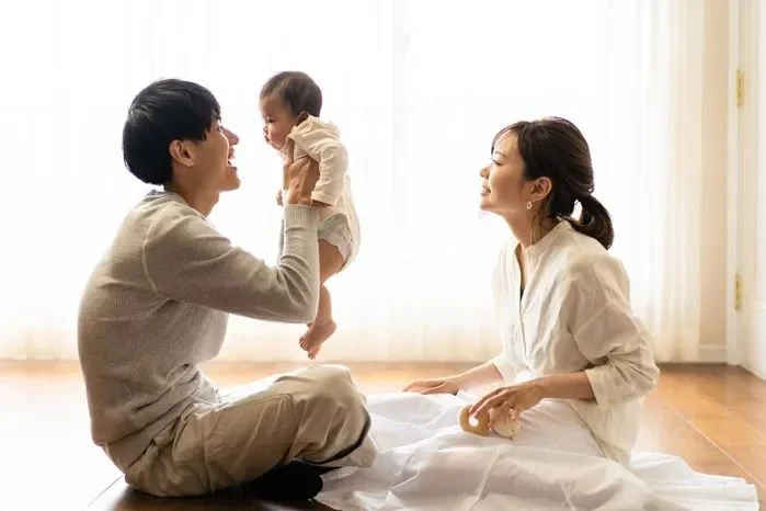 Raising Kids in Japan as Working Expats: Maternity Benefits, Daycare Waitlists, and Don't-Miss Supports