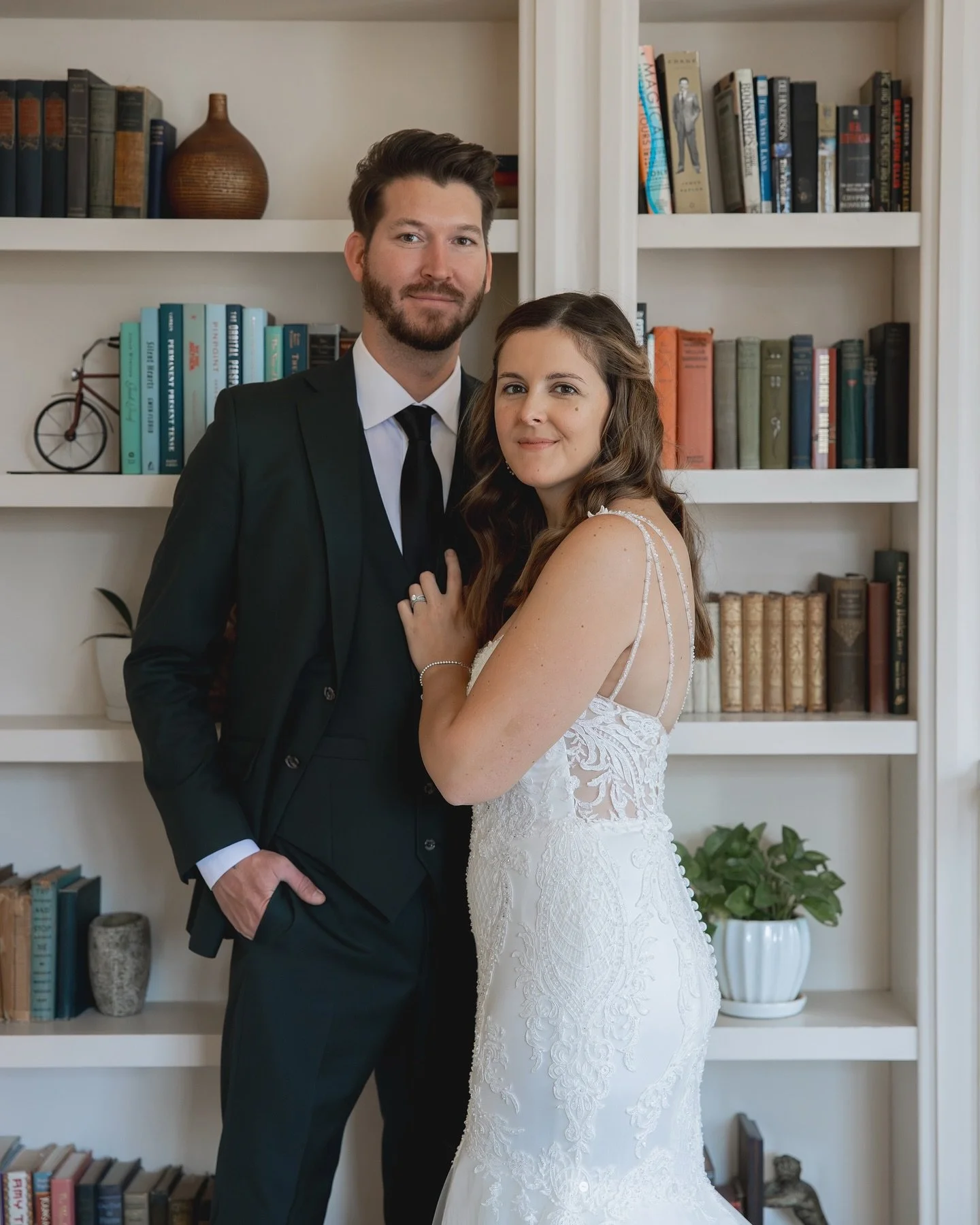 Sharing a little glimpse of a special wedding anniversary shoot I got to capture with friends @mansionhill_inn

I&rsquo;m so grateful these two were just as excited about the idea as I was and I can&rsquo;t wait to share more!

#MadisonWeddingPhotogr