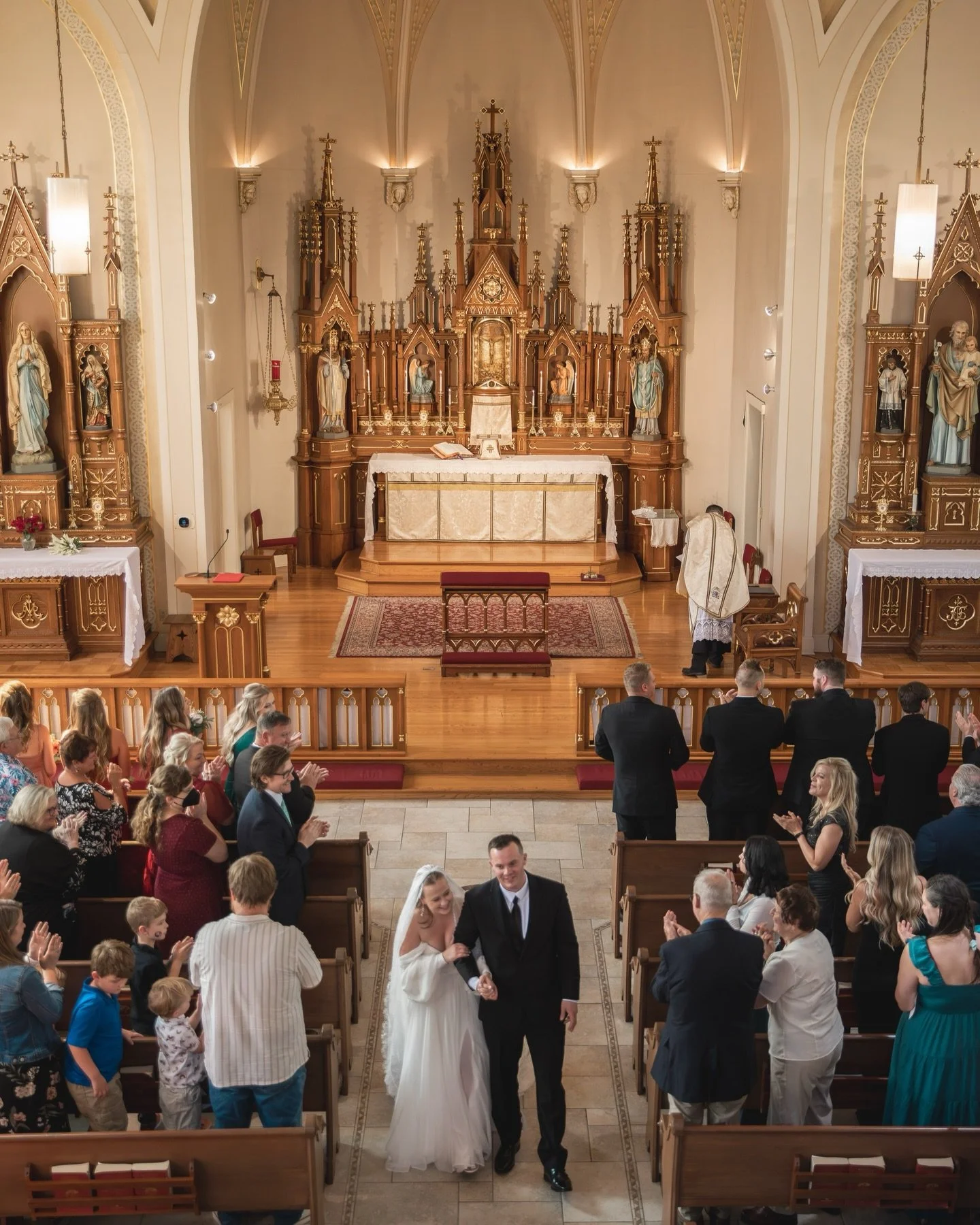 A ceremony wrapped in quiet beauty ⛪️

Soft light, sacred walls, and a moment that felt timeless.

Second shot for @makennasmithphotography 

#churchwedding #weddingphotography #documentaryweddingphotography #timelesswedding #weddingceremony
