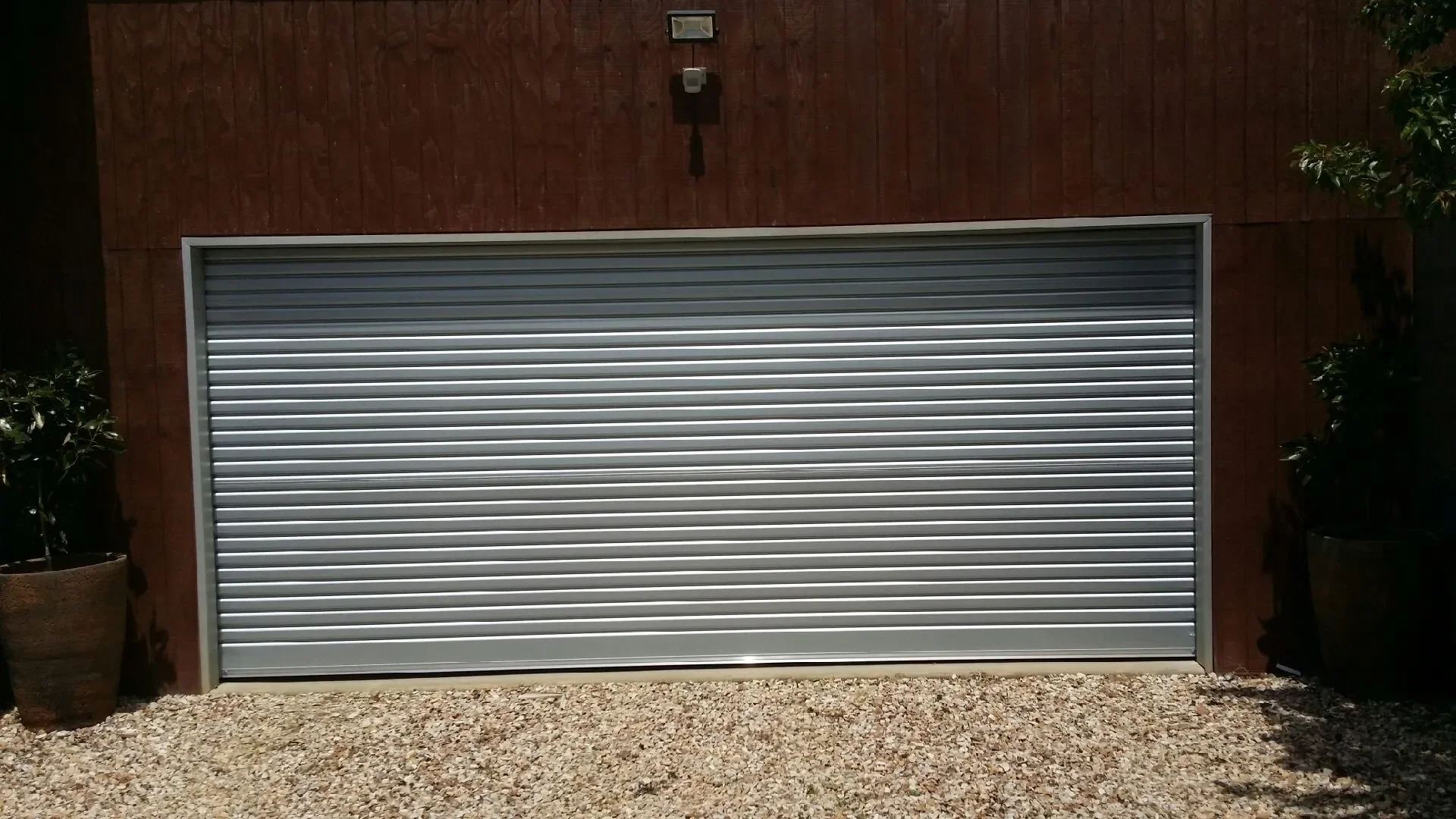 Silver+roller+garage+door.webp
