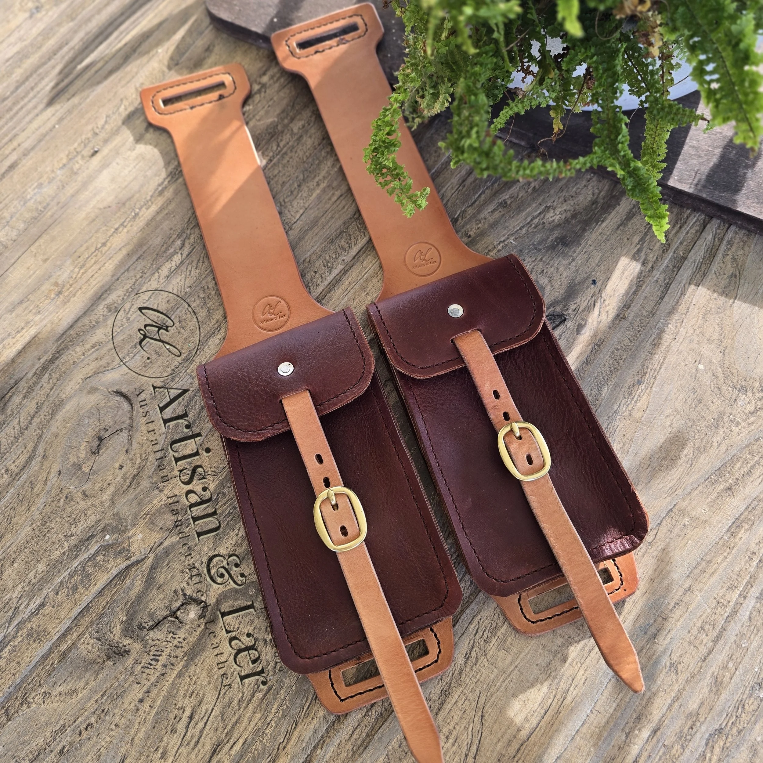Rear Cinch Phone Holder