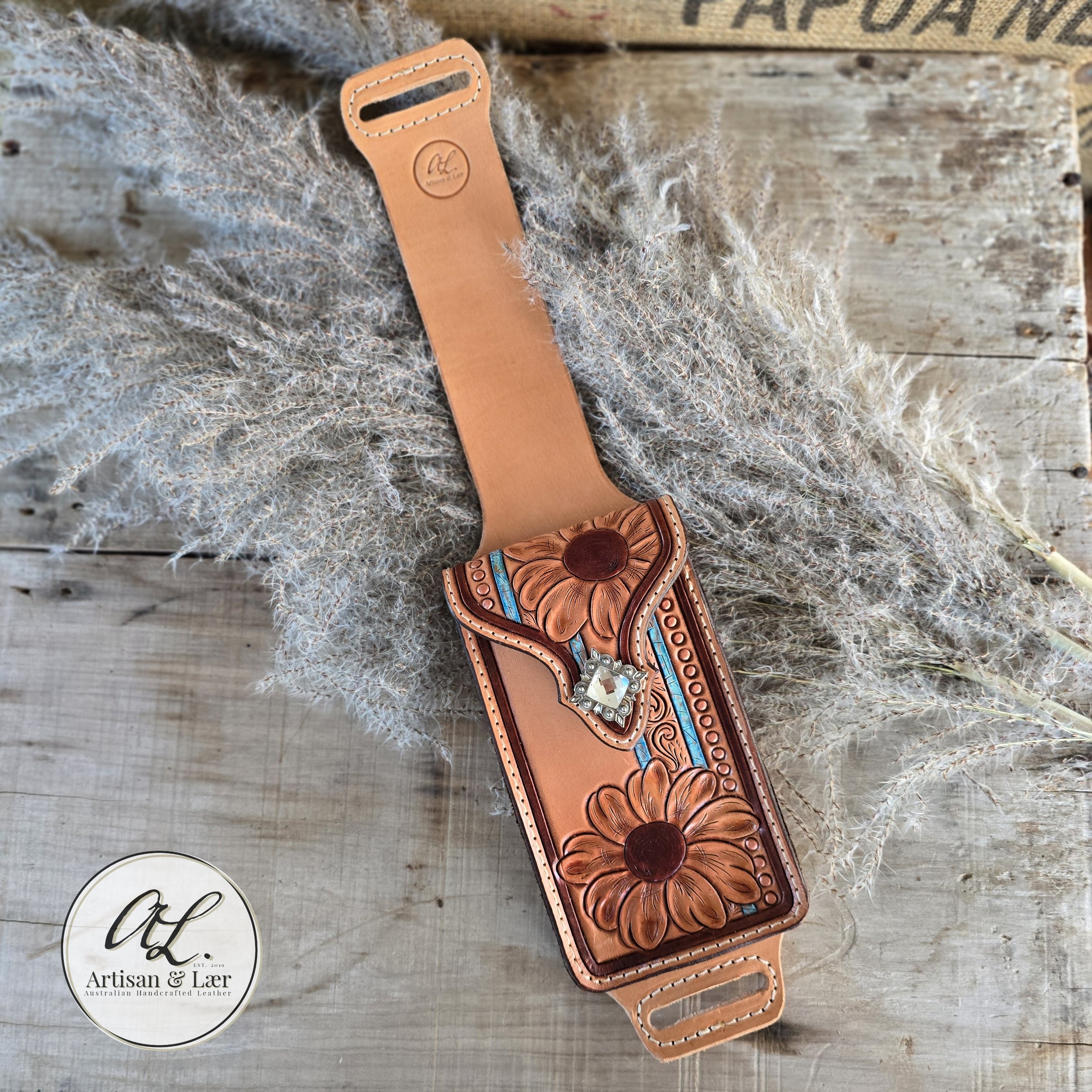 Edit Rear Billet saddle Phone Carrier case daisy concho turquoise