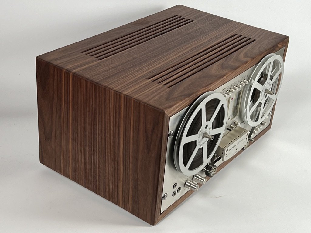 Pioneer RT-707 Case (slot vents)