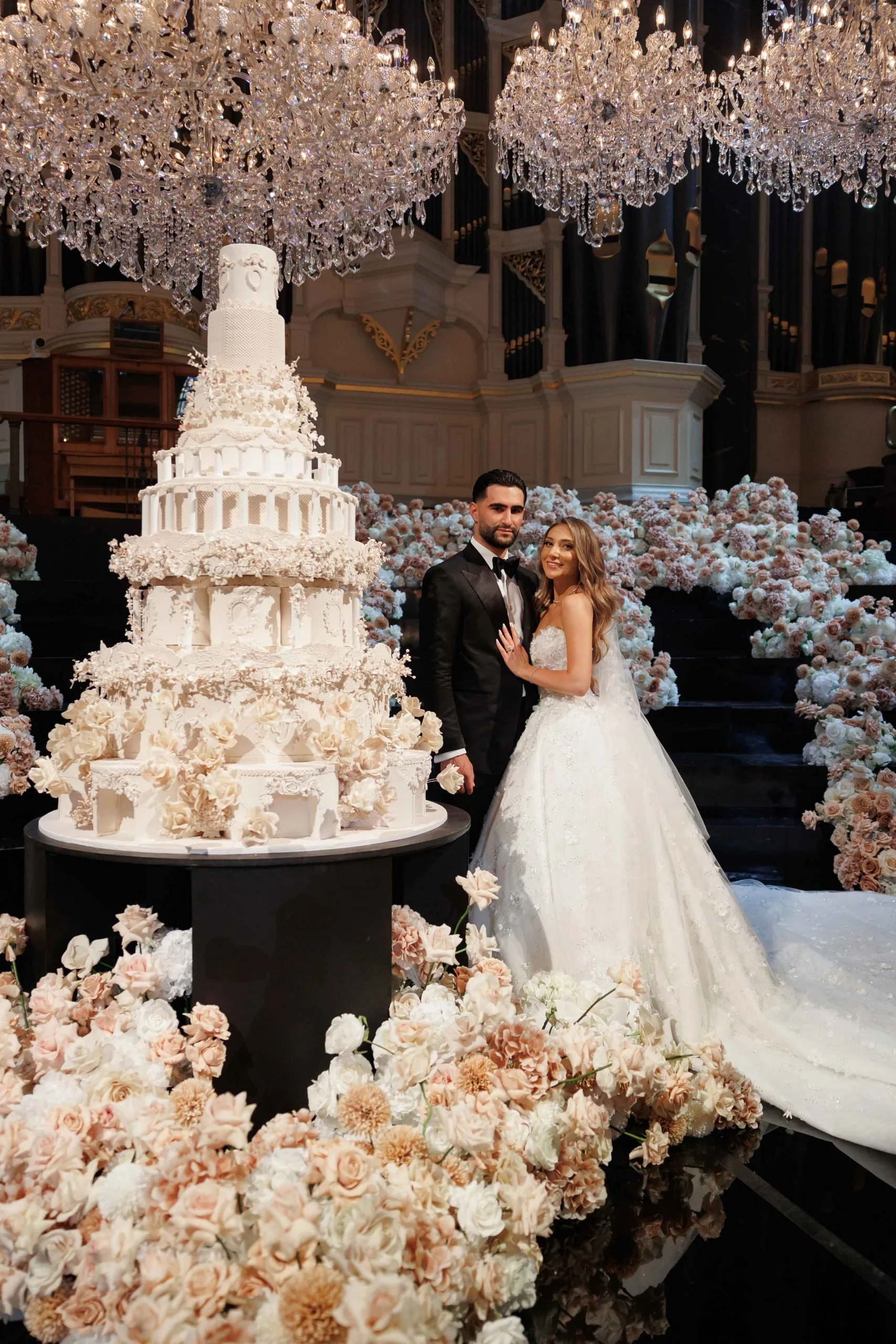 SaltAtelier_SydneyWeddingPhotographer_-TownHall-_-TereseElias_9-scaled.jpg