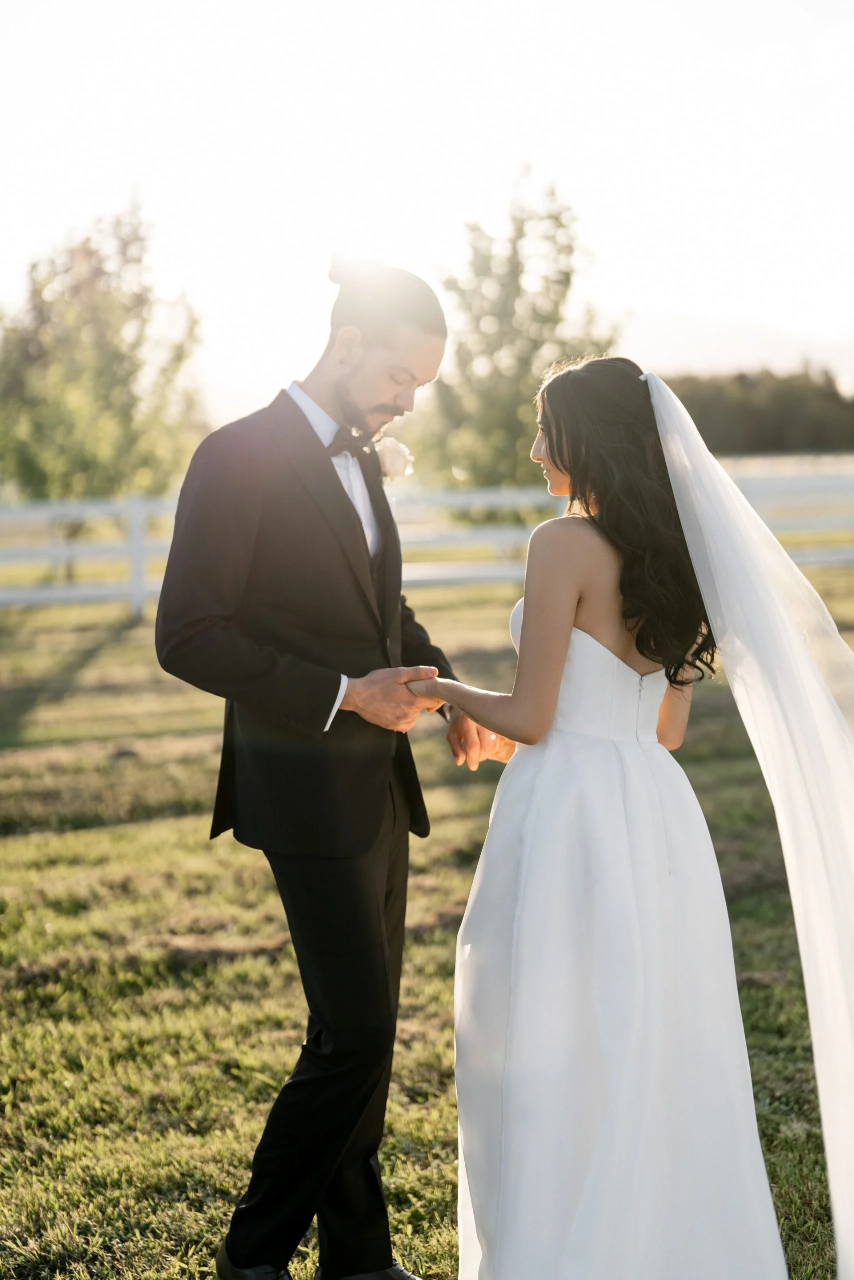 SaltAtelier_SydneyWeddingPhotography_SydneyWeddingPhotographer_DarkHorseVineyard_ElysiaSamuel_86-scaled.jpg