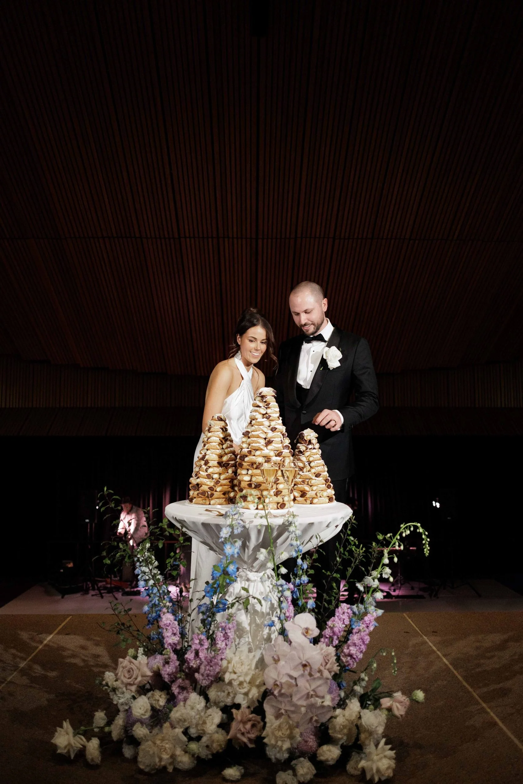 SaltAtelier_SydneyWeddingPhotographer_SydneyOperaHouse_GeorgiaSimon_1-scaled.jpg
