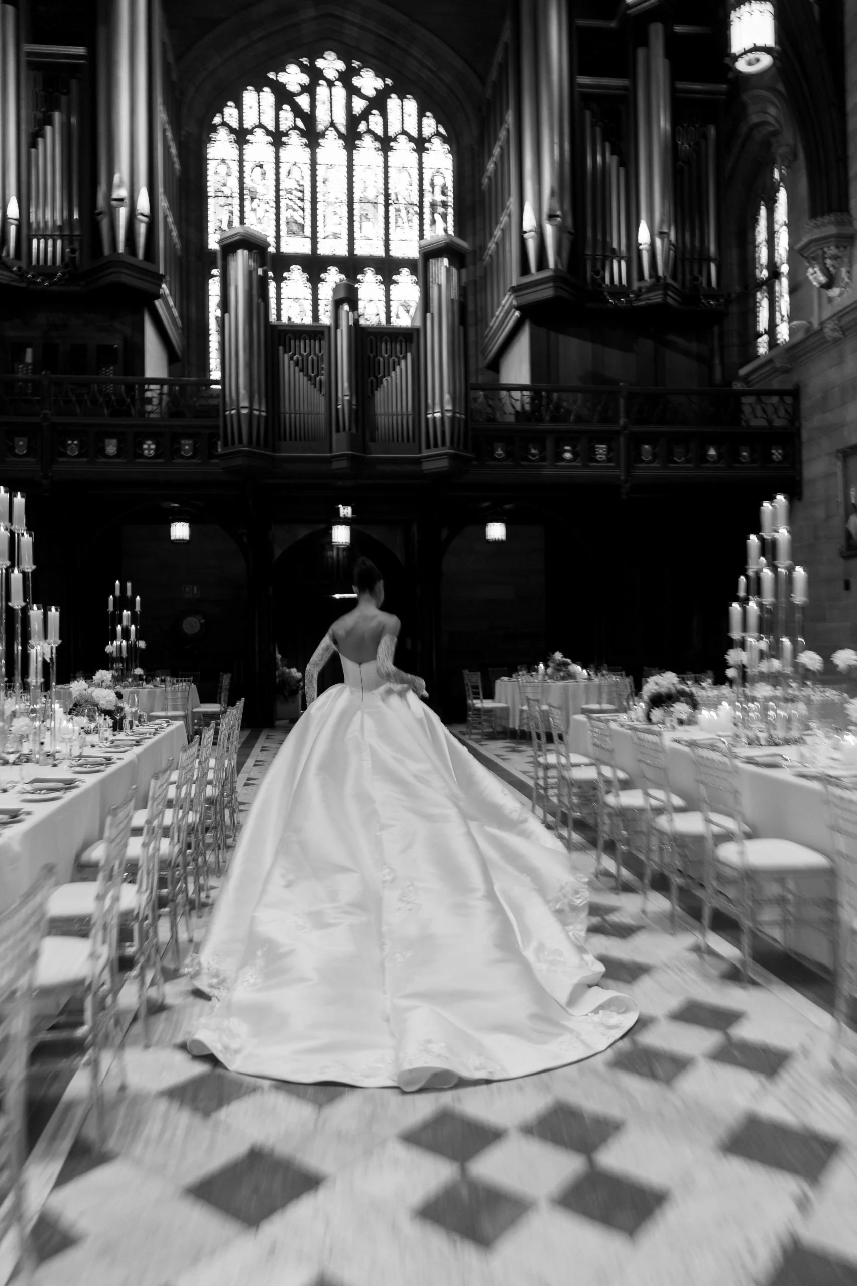 SaltAtelier_SydneyWeddingPhotographer_TheGreatHall_UniversityOfSydney_AlexisCooper_92-scaled.jpg