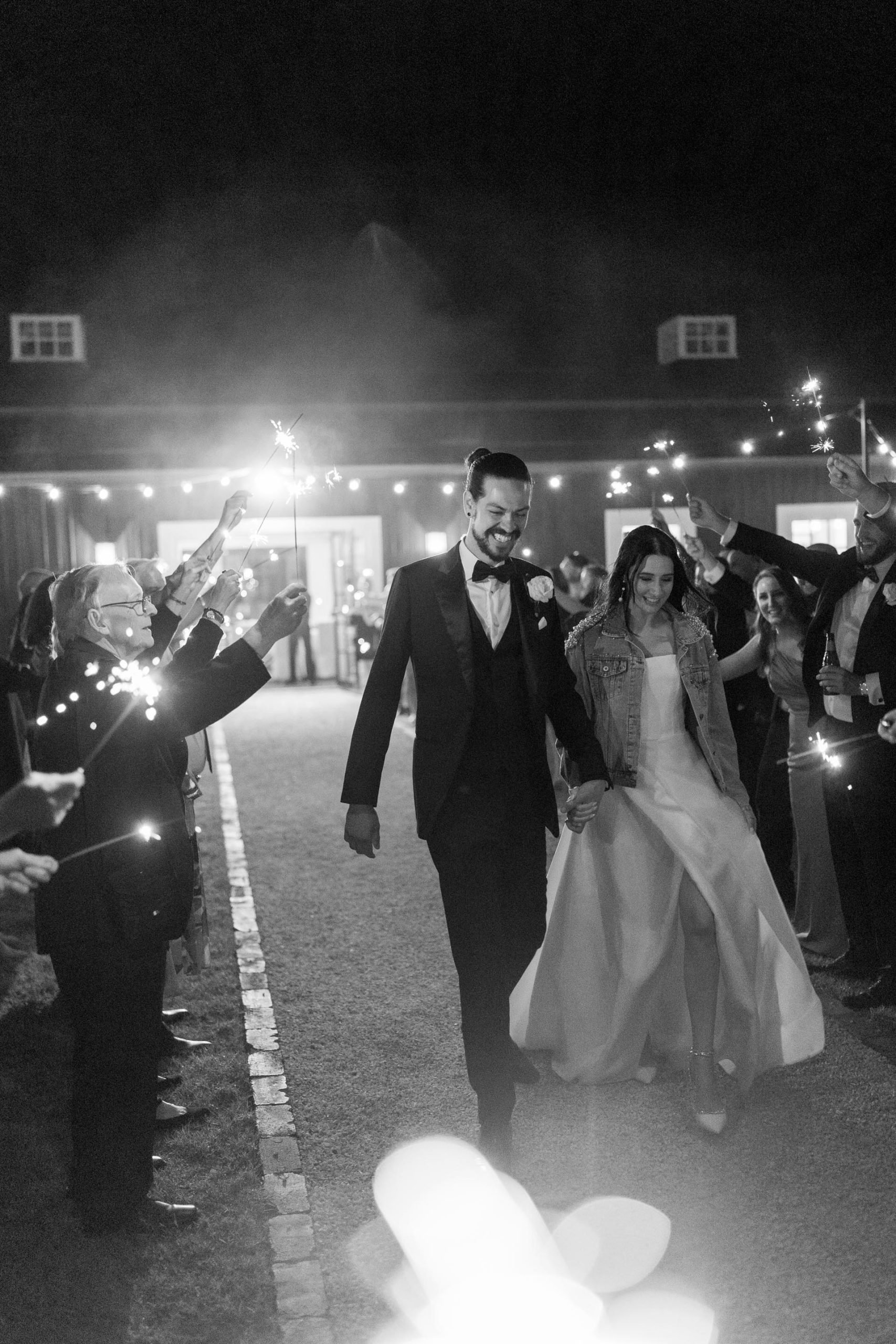 SaltAtelier_SydneyWeddingPhotography_SydneyWeddingPhotographer_DarkHorseVineyard_ElysiaSamuel_124-scaled.jpg