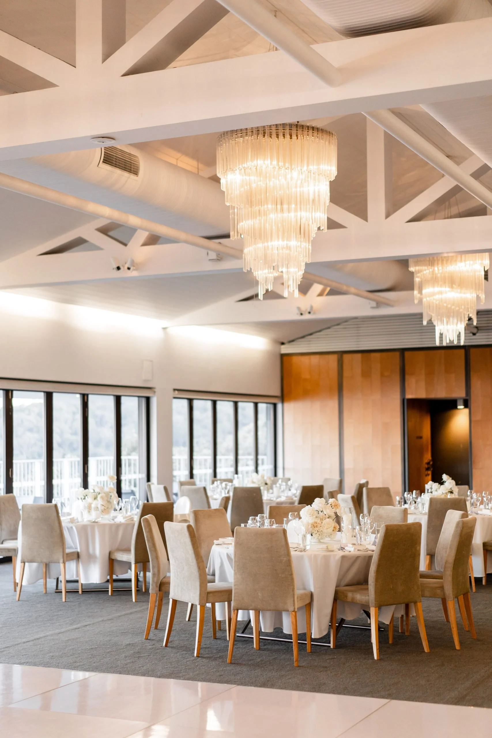 SaltAtelier_SydneyWeddingPhotographer_SergeantsMess_WeddingVenue_1-scaled.jpg