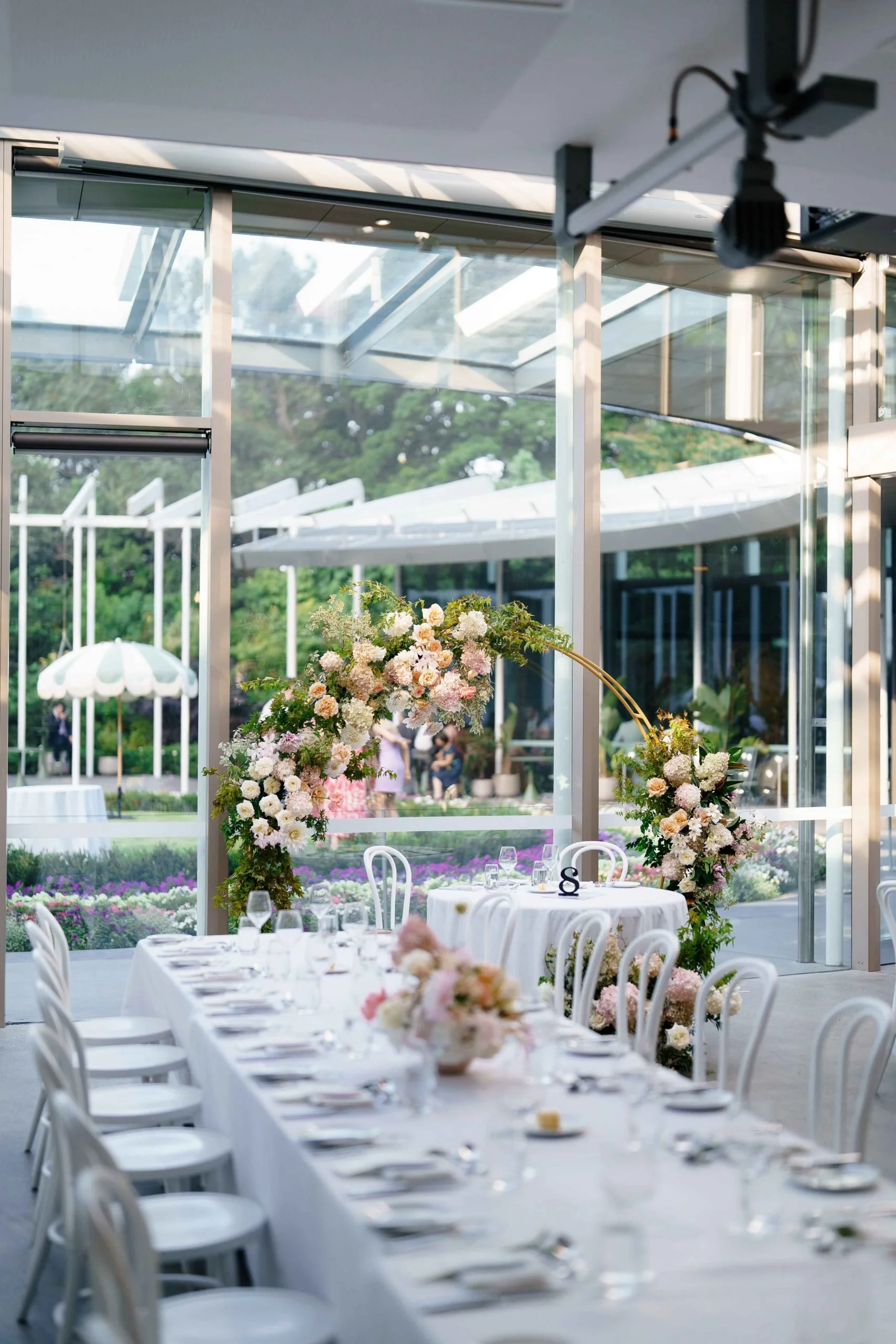 SaltAtelier_SydneyWeddingPhotography_TheCalyx_VeronicaJason_31-scaled.jpg