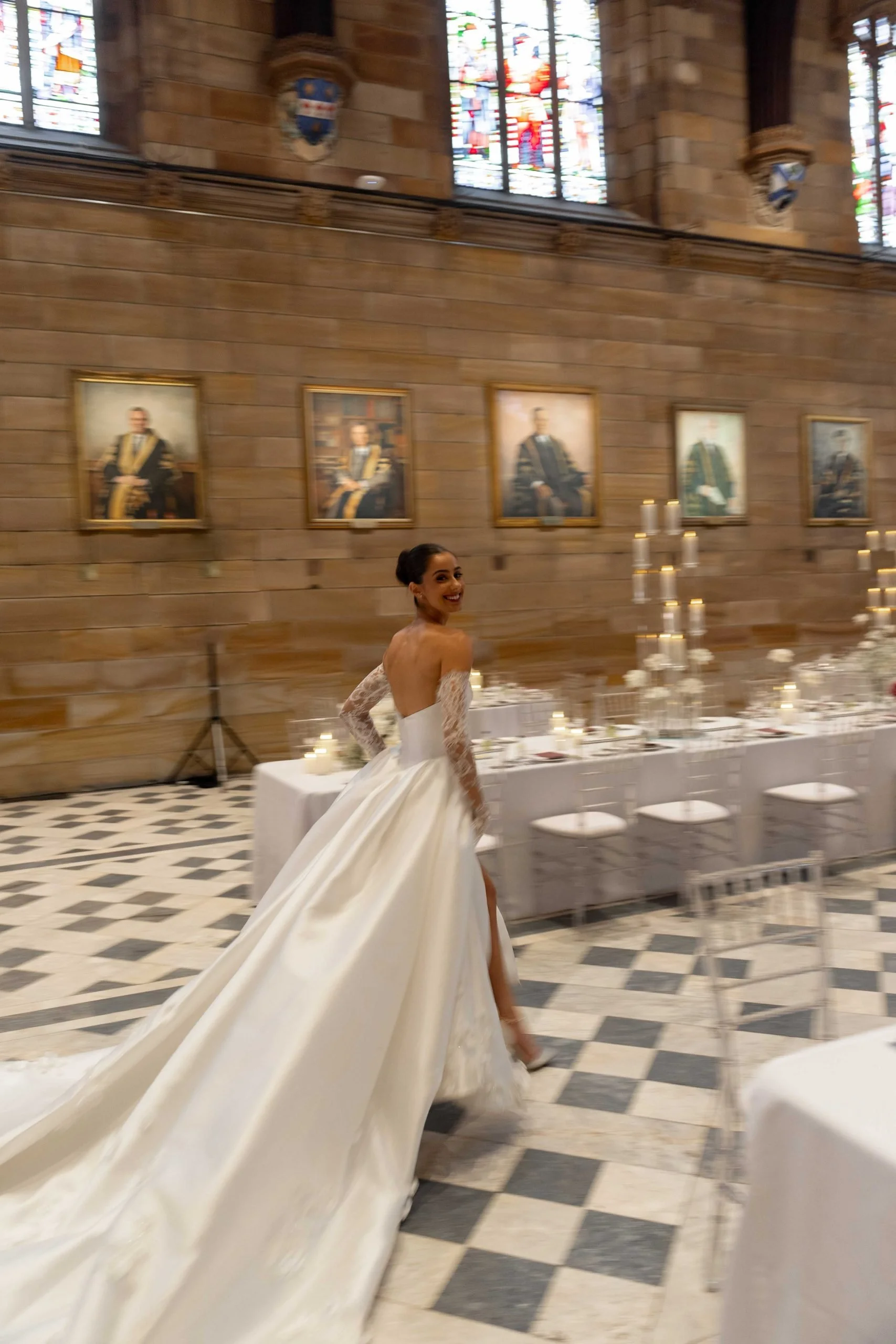 SaltAtelier_SydneyWeddingPhotographer_TheGreatHall_UniversityOfSydney_AlexisCooper_93-scaled.jpg