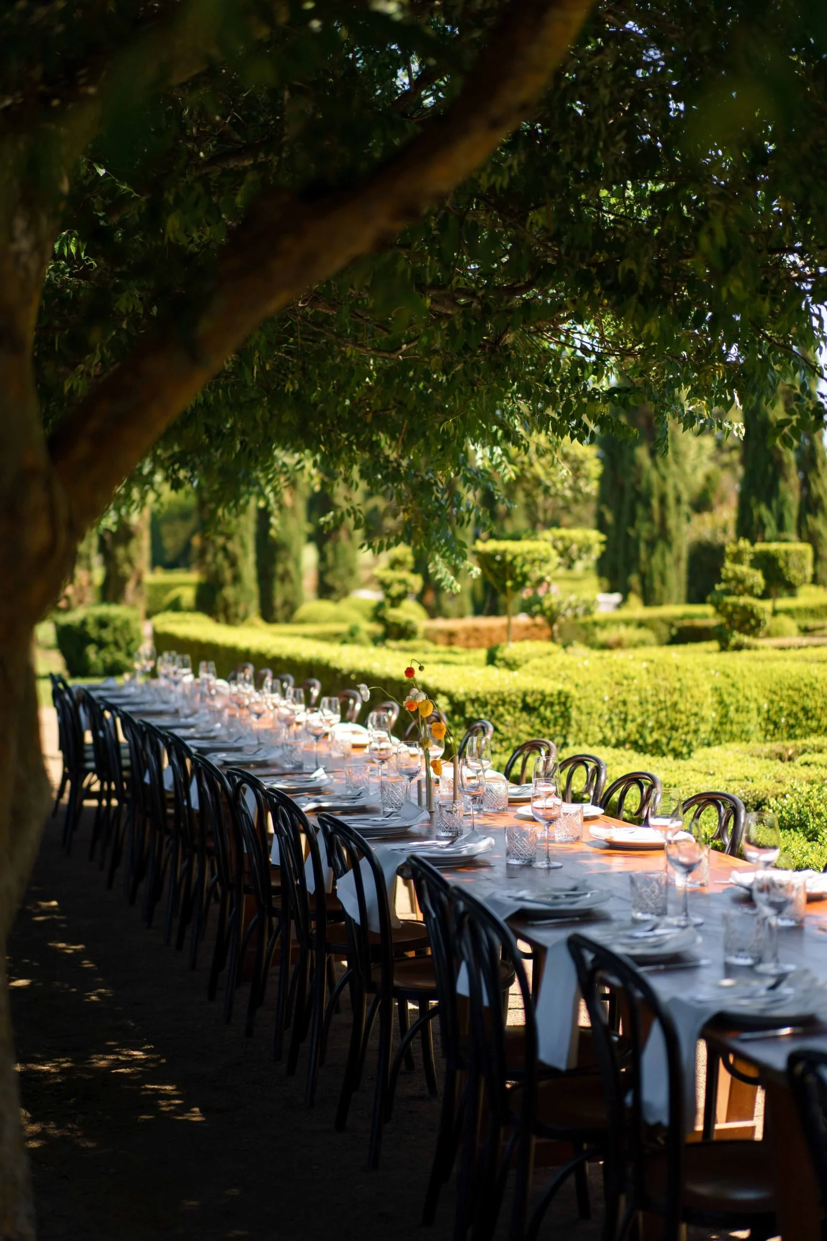 SaltAtelier_SydneyWeddingPhotographer_SydneyWeddingPhotography_MerribeeGardens_AileenJoshua_42-scaled.jpg