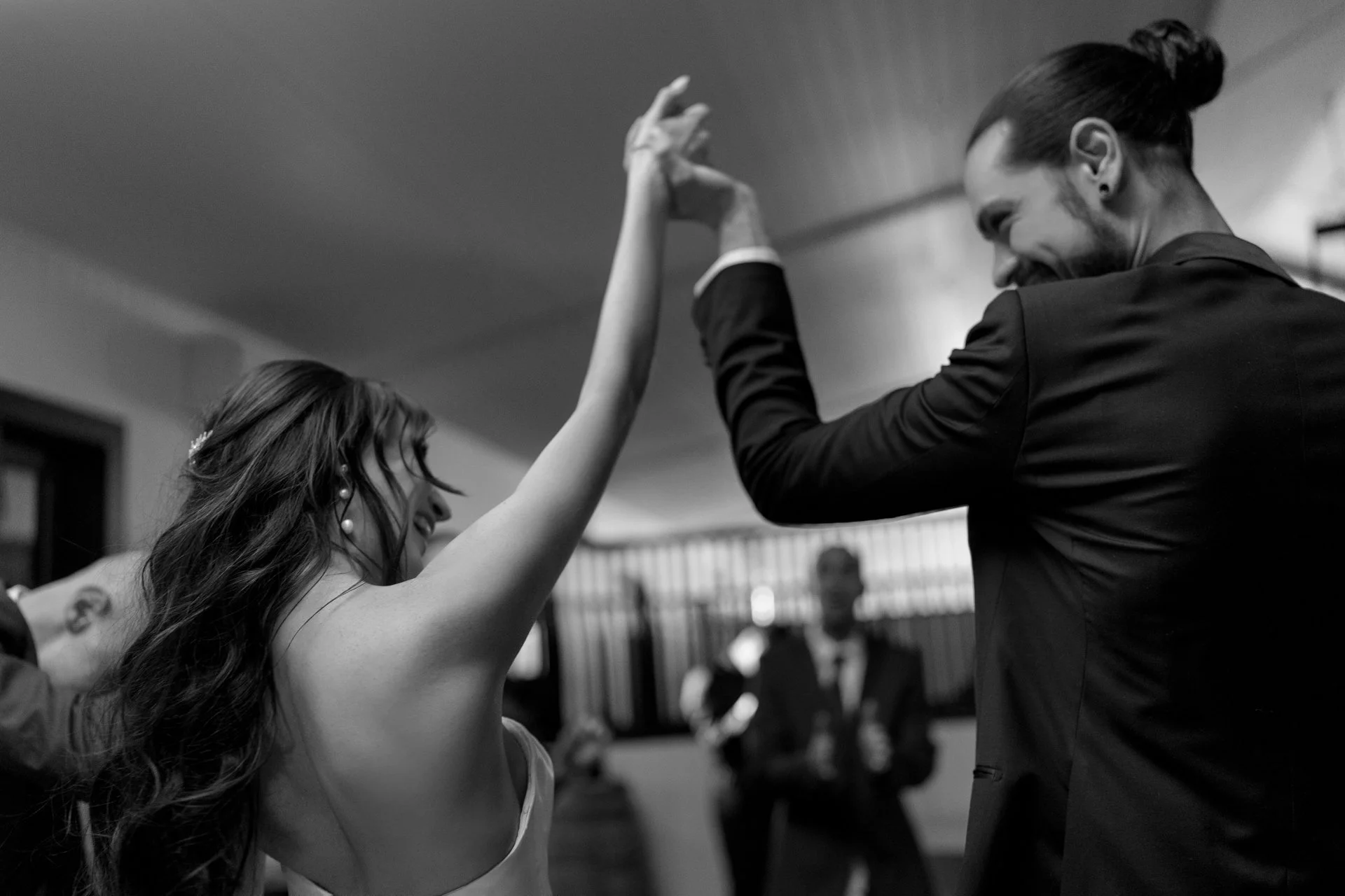 SaltAtelier_SydneyWeddingPhotography_SydneyWeddingPhotographer_DarkHorseVineyard_ElysiaSamuel_109.jpg