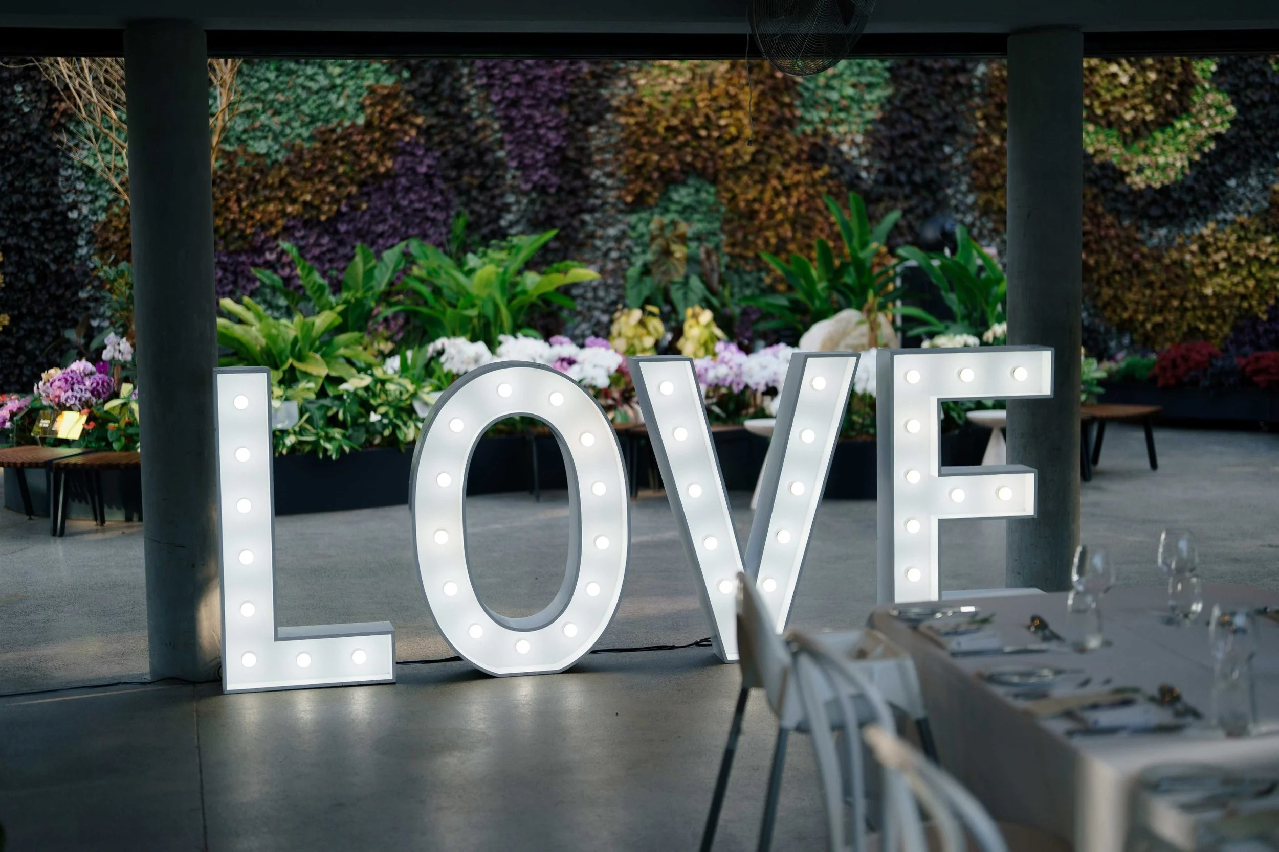 SaltAtelier_SydneyWeddingPhotography_TheCalyx_VeronicaJason_23-scaled.jpg