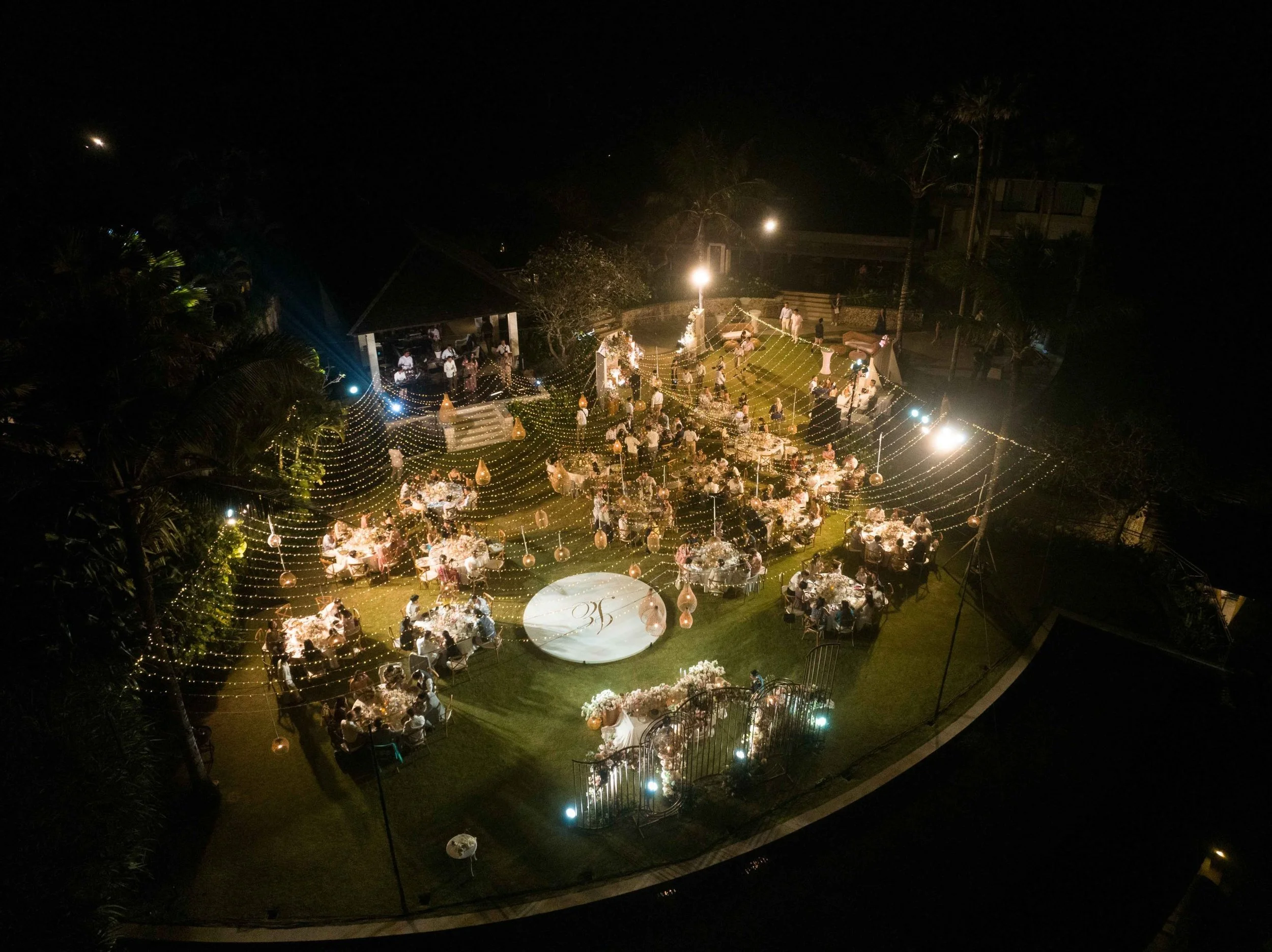 SaltAtelier_SydneyWeddingPhotographer_BaliWedding_TheUngasanWeddings_EinoJohnny_129-scaled.jpg