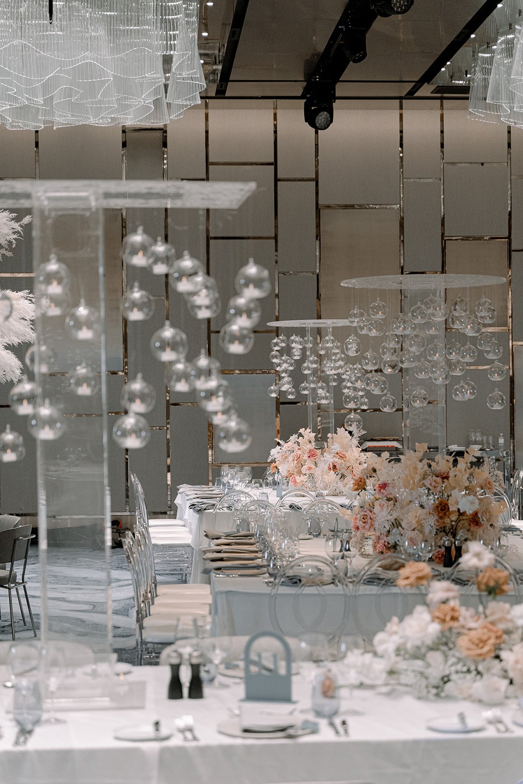 SaltAtelier_SydneyWeddingPhotography_SydneyWeddingPhotographer_CrownSydney_AnnickBinura_53.jpg