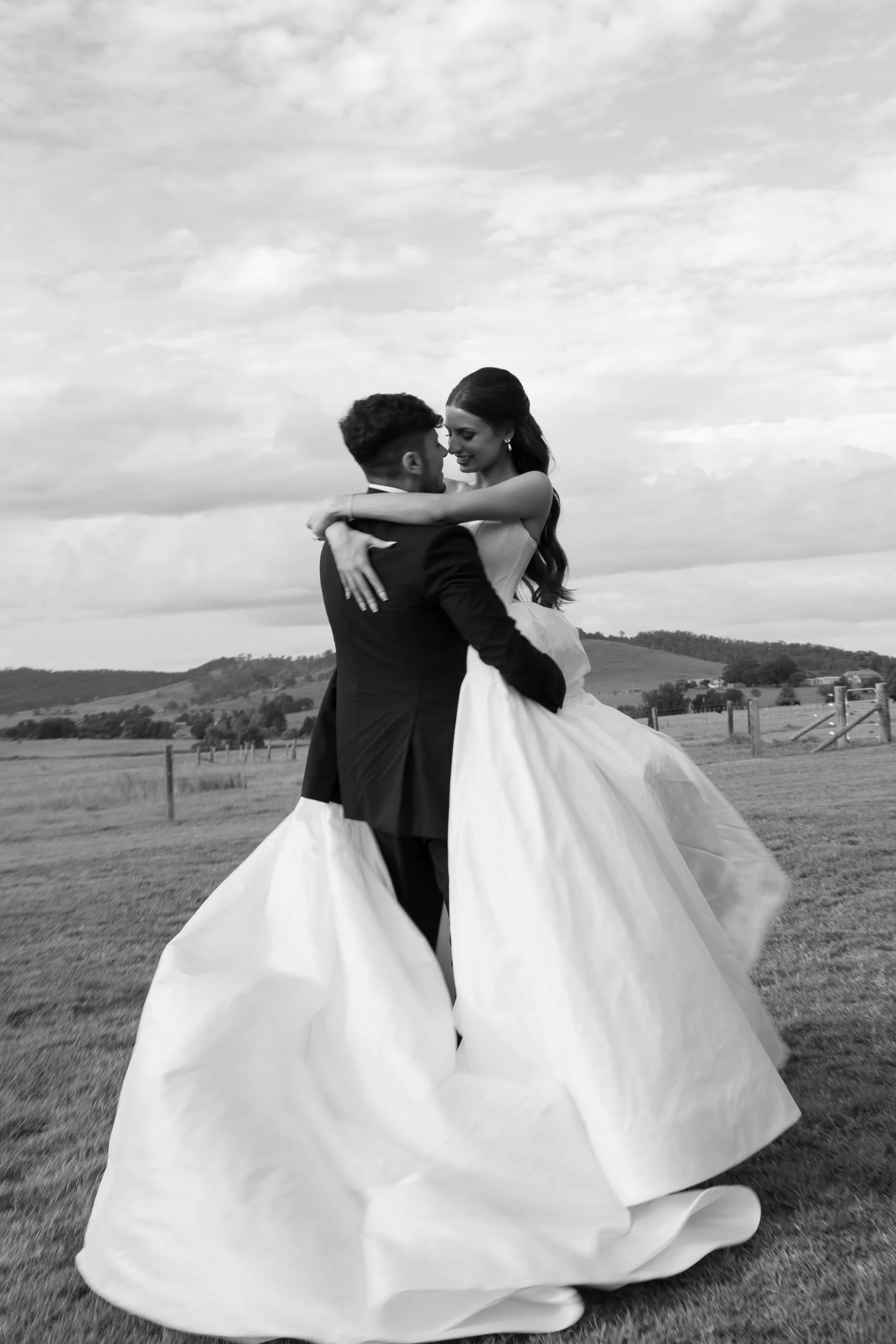 SaltAtelier_SydneyWeddingPhotographer_AnambahHouse_JuliaCarl_23-scaled.jpg