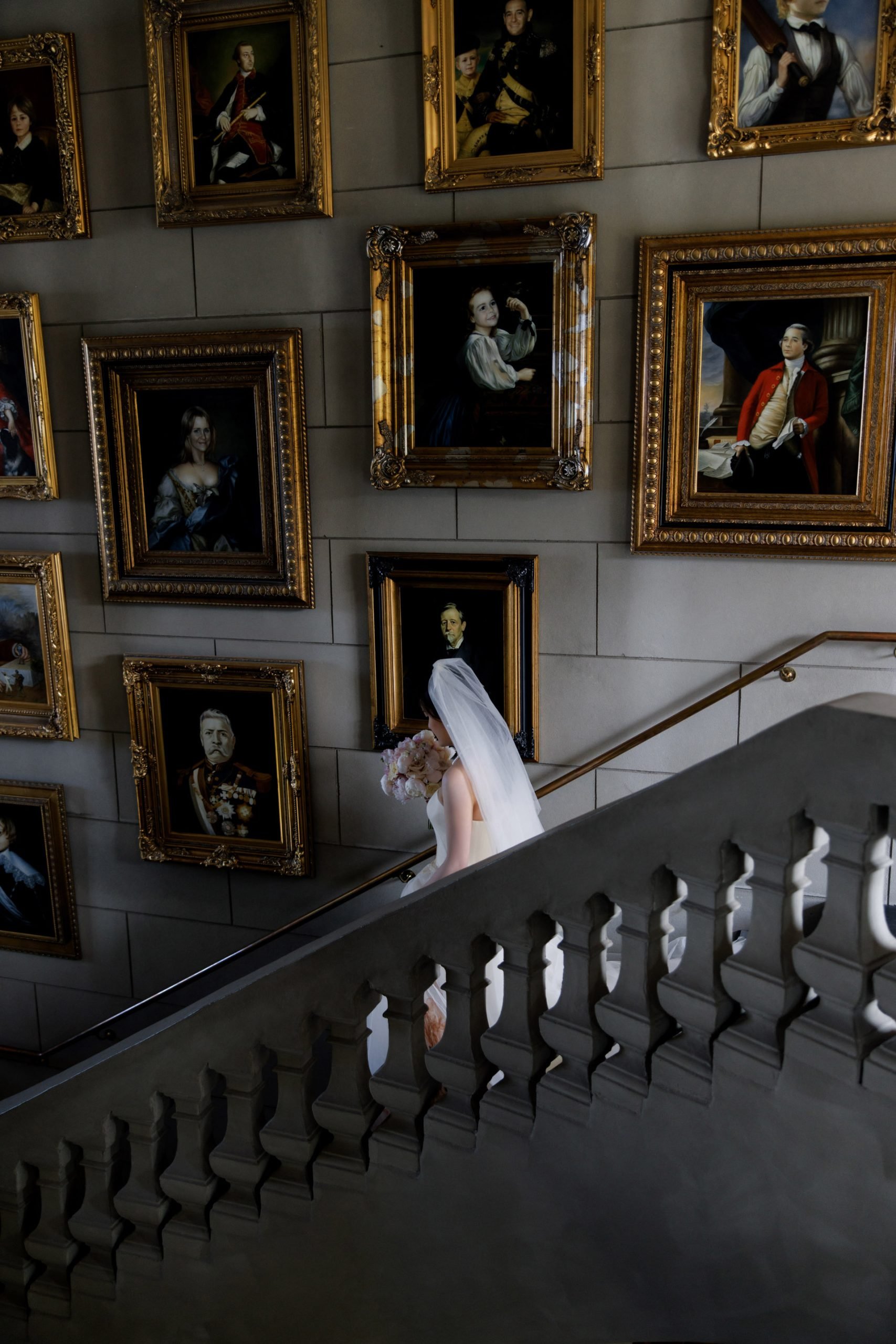 SaltAtelier_MelbourneWeddingPhotography_SydneyWeddingPhotographer_CampbellPointHouse_BellaRoy_25-scaled.jpg