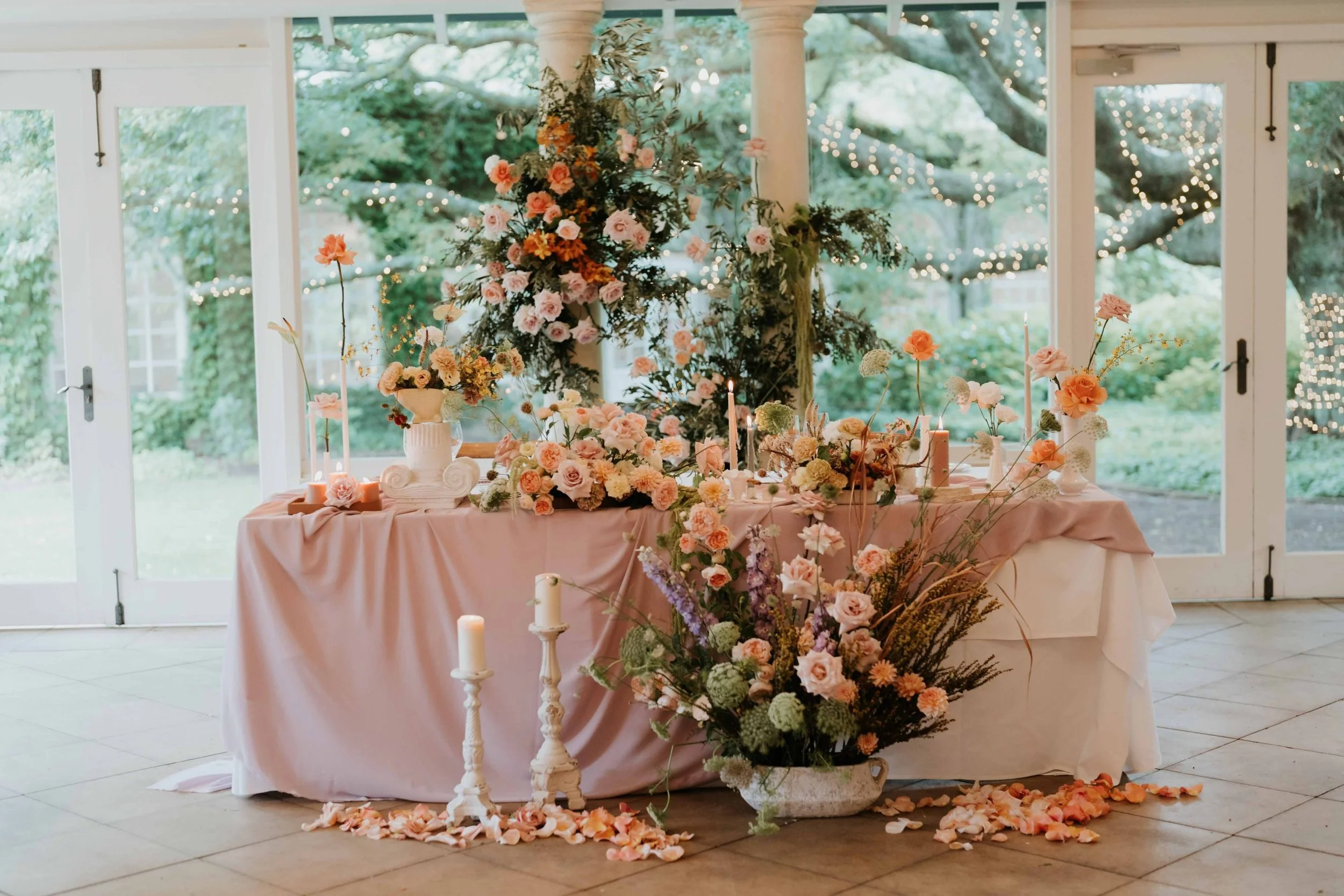 SaltAtelier_SydneyWeddingPhotography_SydneyWeddingPhotographer_MiltonParkCountryHouse_DoraPatrick_45-scaled.jpg