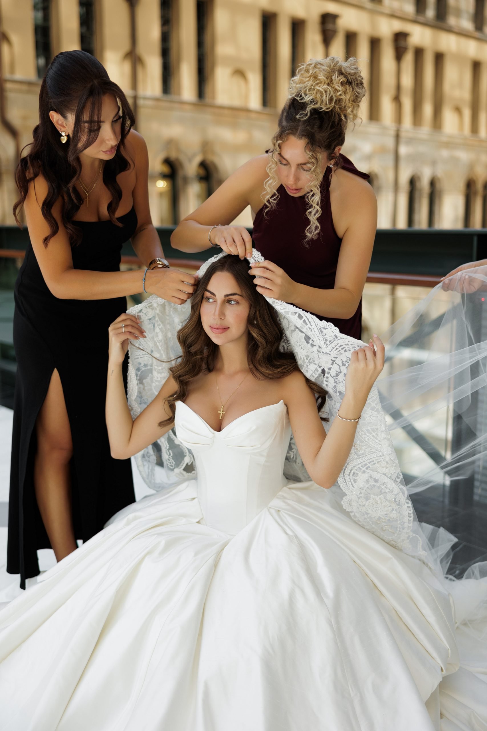 SaltAtelier_SydneyWeddingPhotographer_FullertonHotel_ElizabethRoman_35-scaled.jpg