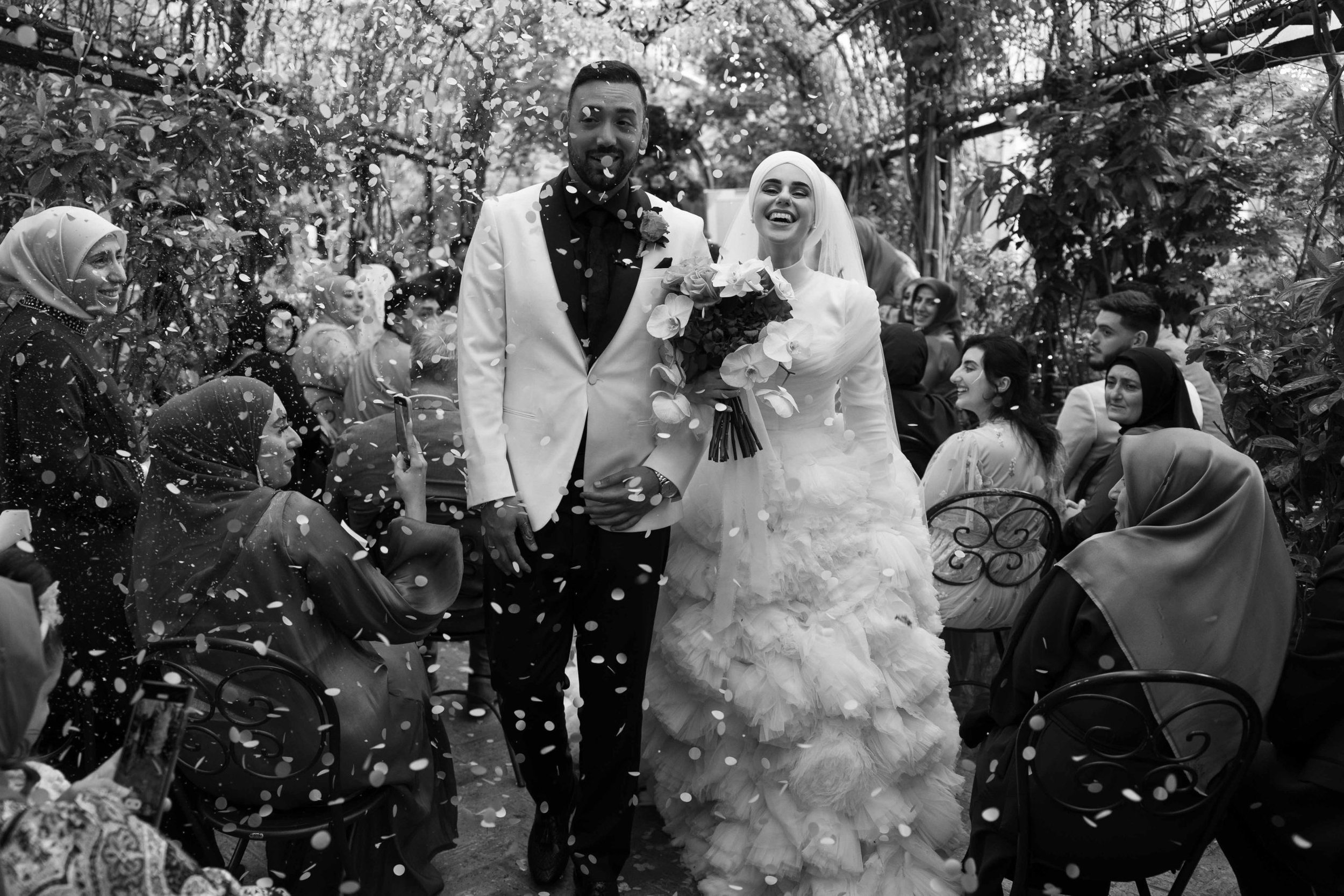 SaltAtelier_SydneyWeddingPhotography_SydneyWeddingPhotographer_TheGrounds_SevvalIsmail_197-scaled.jpg