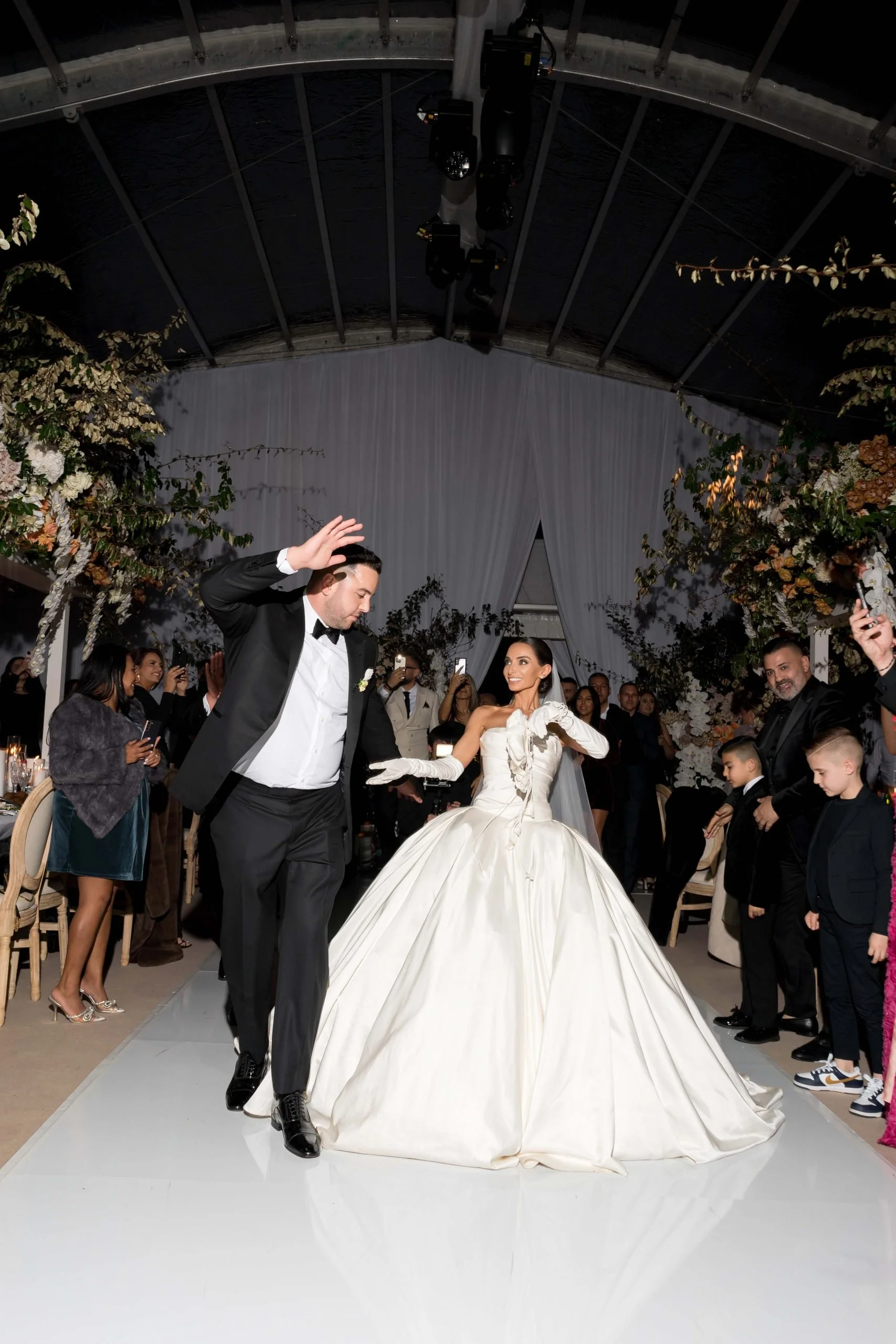 SaltAtelier_SydneyWeddingPhotographer_VillaNavarra_CynthiaRobert_77-scaled.jpg