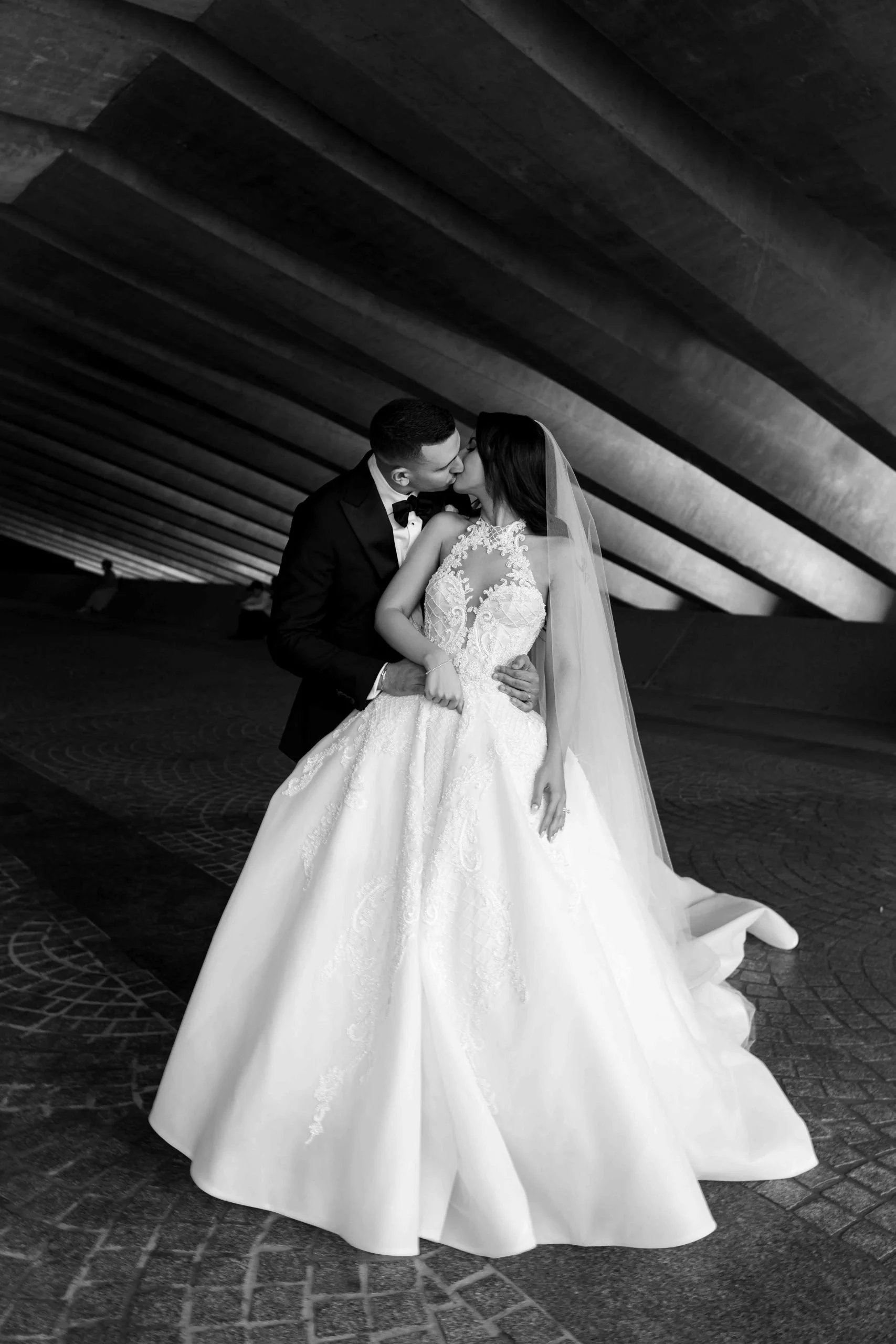 SaltAtelier_SydneyWeddingPhotographer_SydneyOperaHouse_19-scaled.jpg