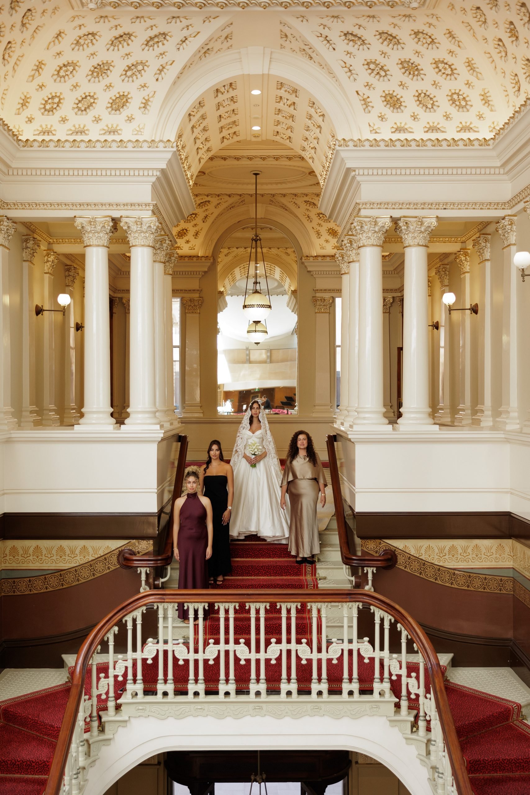 SaltAtelier_SydneyWeddingPhotographer_FullertonHotel_ElizabethRoman_44-scaled.jpg