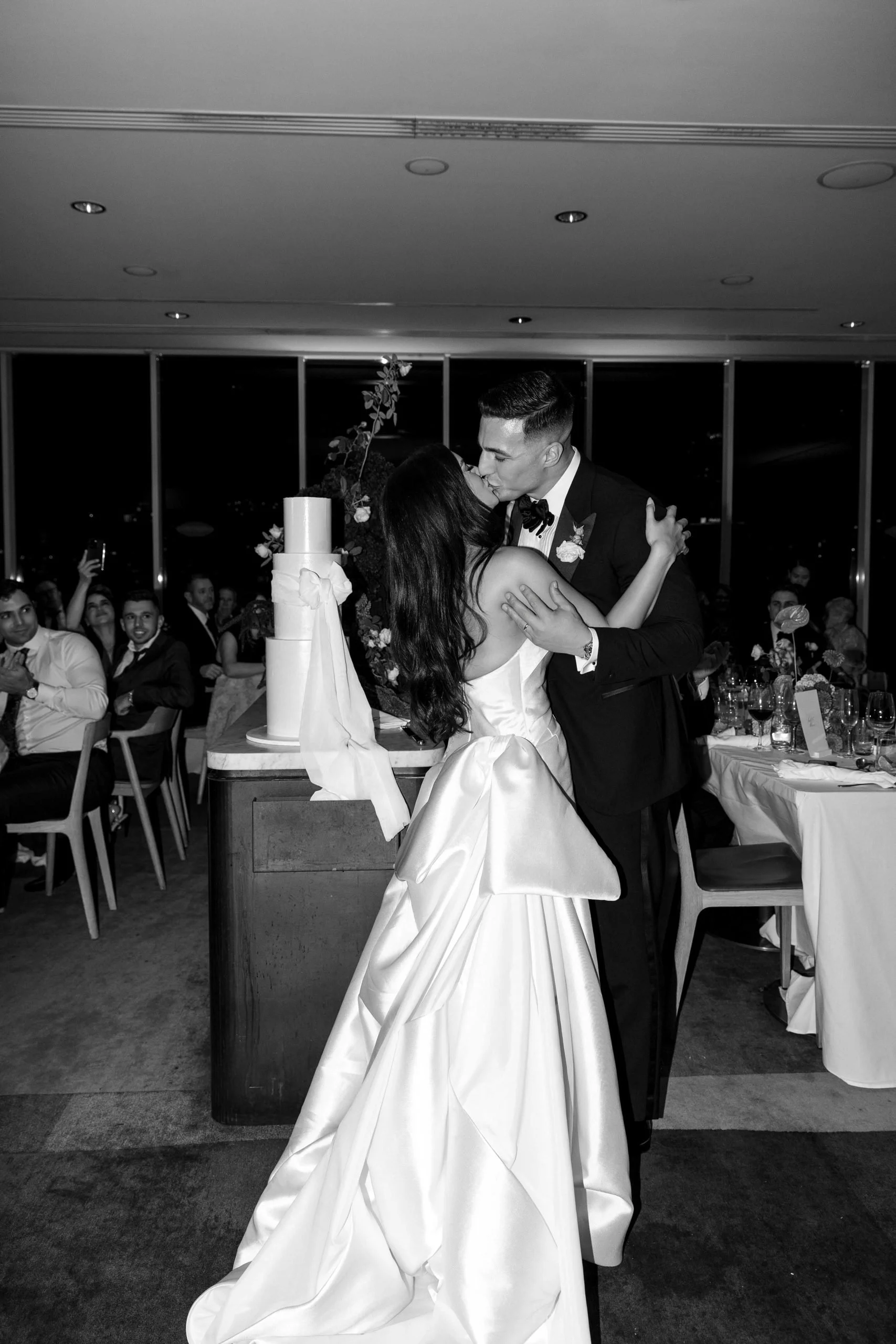 SaltAtelier_SydneyWeddingPhotographer_ArtGalleryOfNSW_JessicaNicholas_23-scaled.jpg