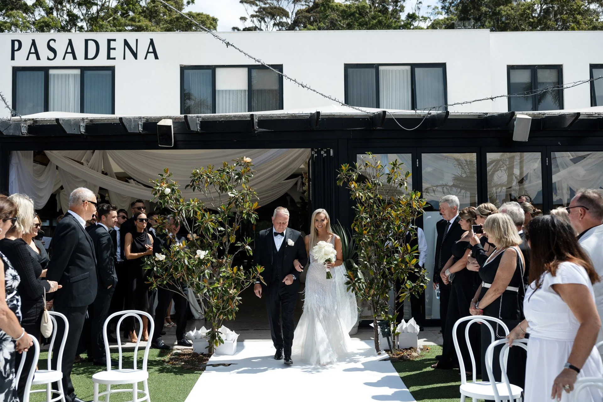 SaltAtelier_SydneyWeddingPhotography_SydneyWeddingPhotographer_PasadenaSydney_SianRick_115.jpg