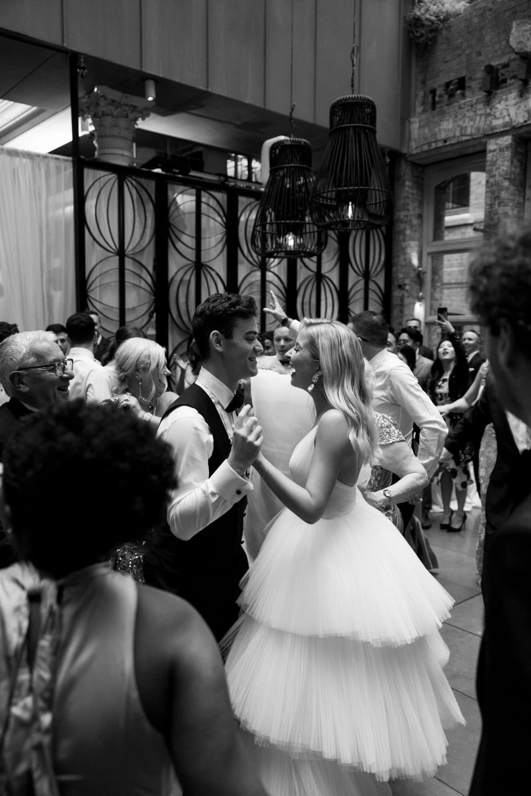 SaltAtelier_SydneyWeddingPhotography_SydneyWeddingPhotographer_Establishment_TalysaJonathan_15-scaled.jpg