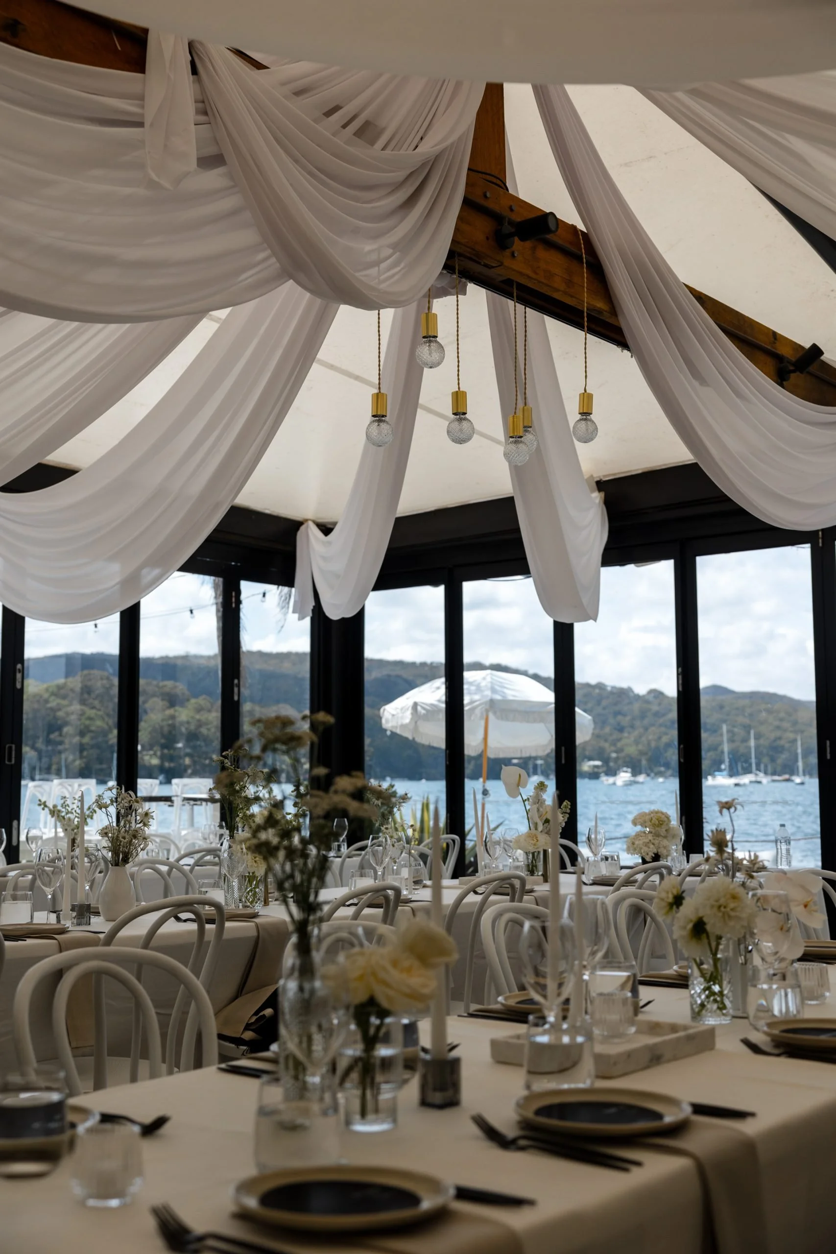 SaltAtelier_SydneyWeddingPhotography_SydneyWeddingPhotographer_PasadenaSydney_SianRick_77-scaled.jpg
