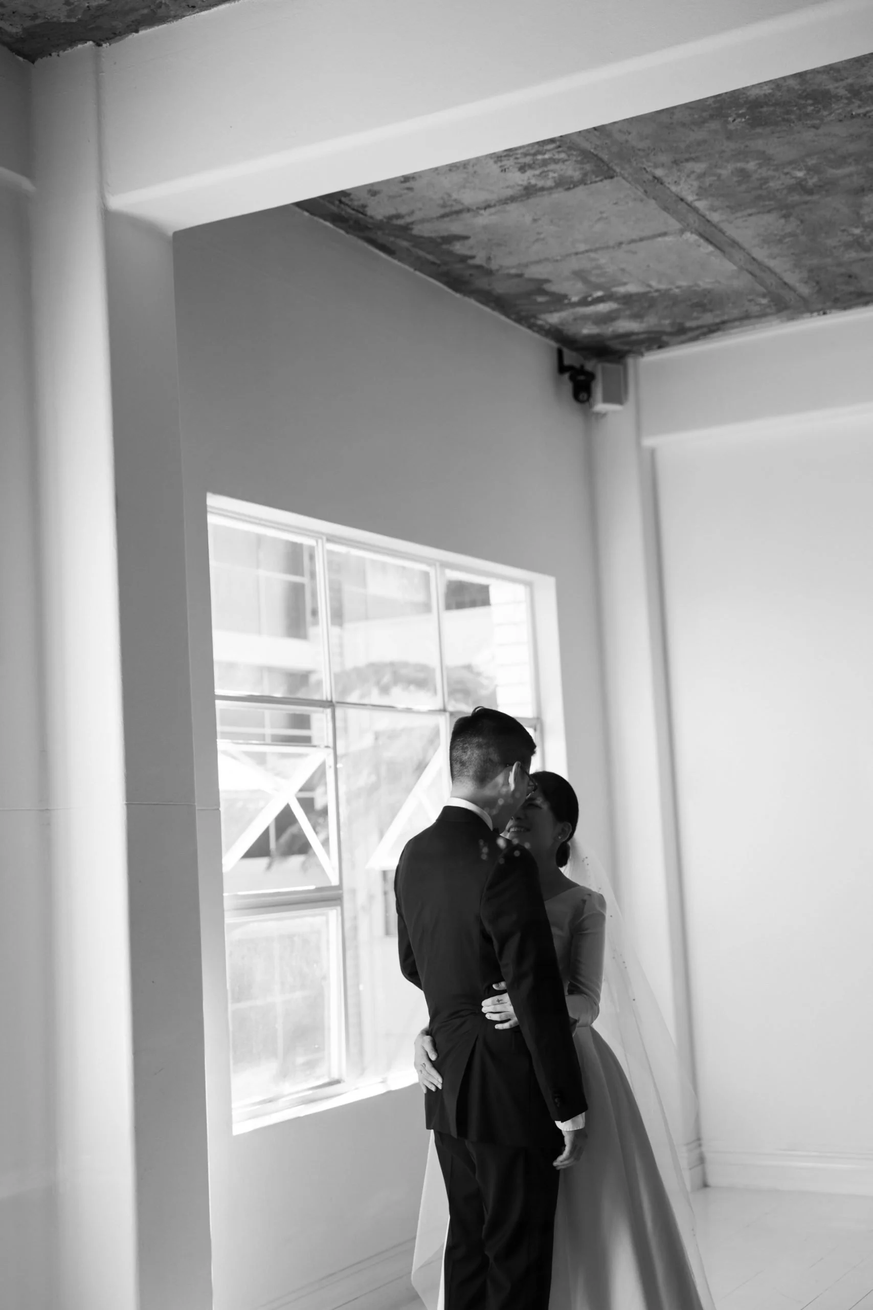 SaltAtelier_SydneyWeddingPhotographer_LaPorteSpace_LizJiho_37-scaled.jpg