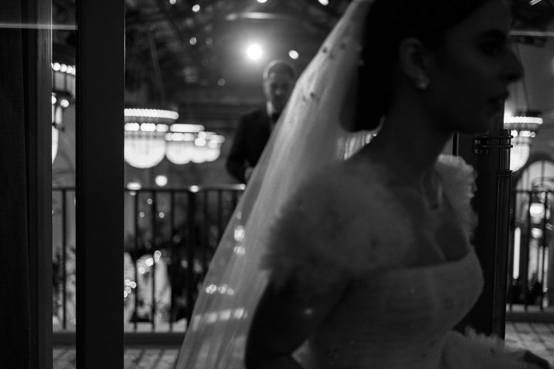 SaltAtelier_SydneyWeddingPhotographer_SydneyWeddingPhotography_TheEveleigh_TheGrounds_LeahMarcus_57.jpg