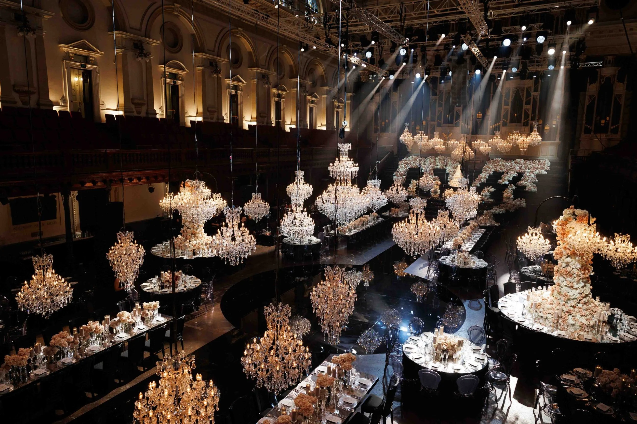 SaltAtelier_SydneyWeddingPhotographer_-TownHall-_-TereseElias_3-scaled.jpg