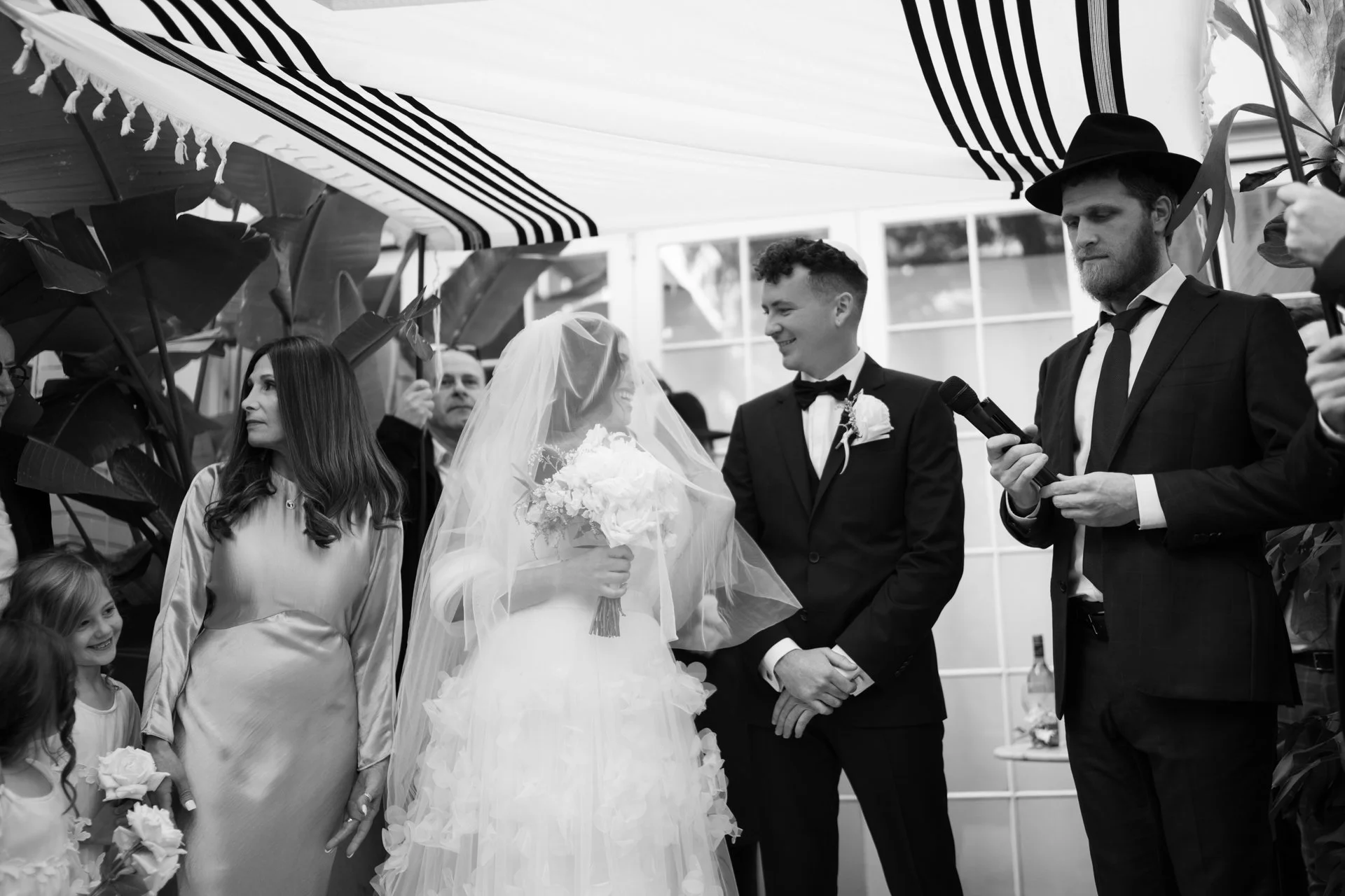 SaltAtelier_SydneyWeddingPhotographer_LaPorteSpace_LizJiho_18.jpg