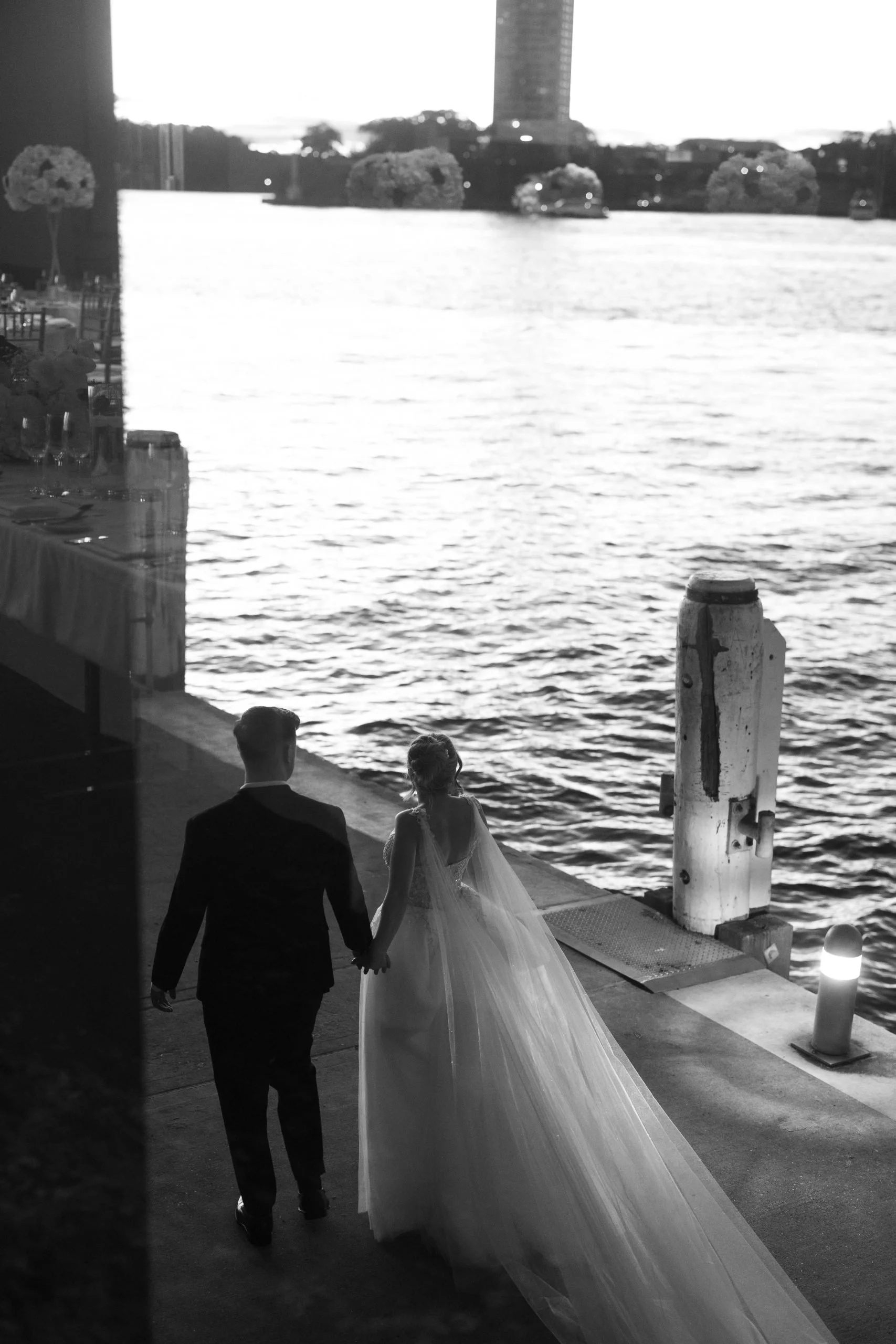 SaltAtelier_SydneyWeddingPhotographer_WeddingVenue_PierOne_5-scaled.jpg