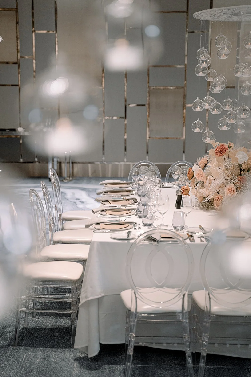 SaltAtelier_SydneyWeddingPhotography_SydneyWeddingPhotographer_CrownSydney_AnnickBinura_56.jpg