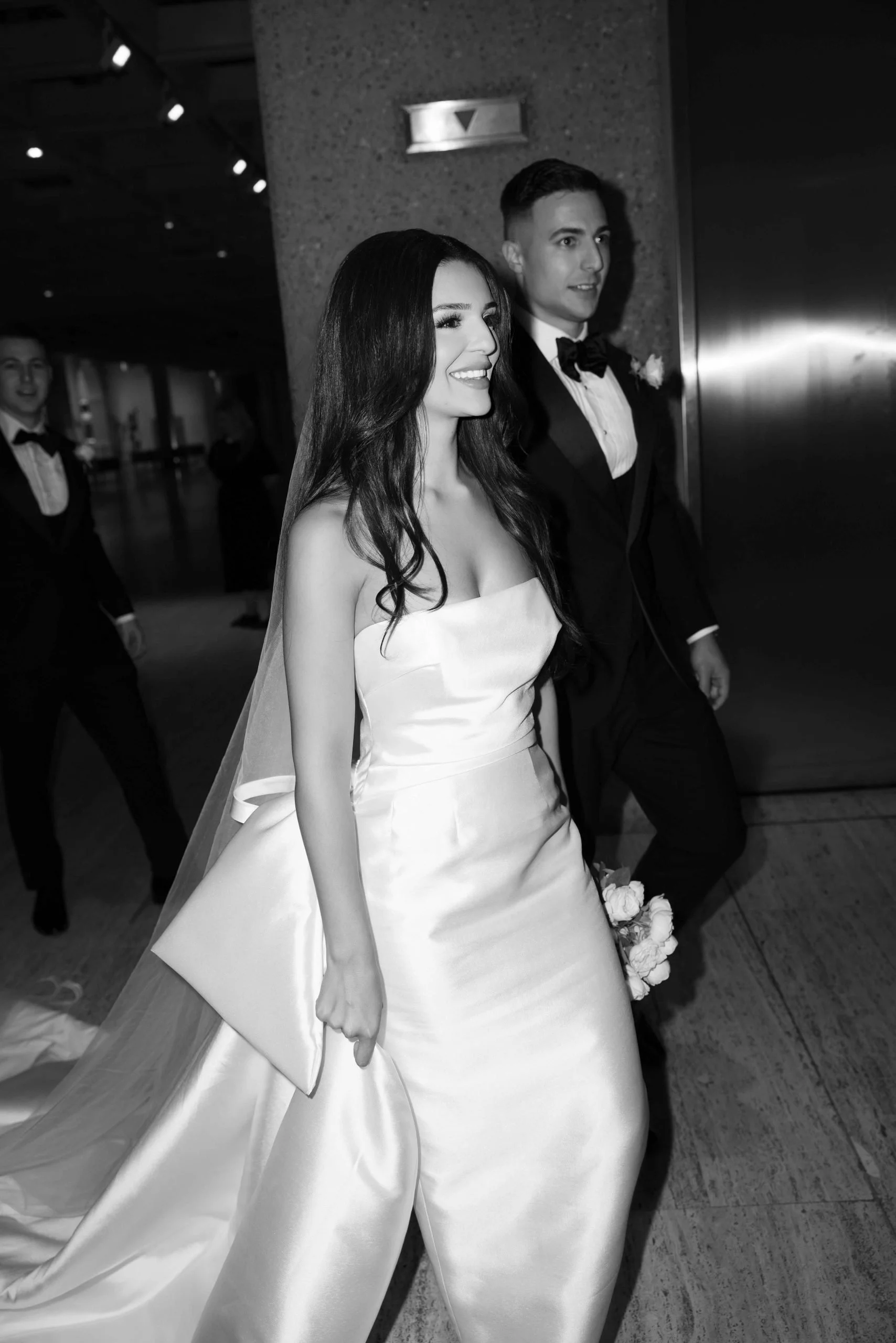 SaltAtelier_SydneyWeddingPhotographer_ArtGalleryOfNSW_JessicaNicholas_12-scaled.jpg