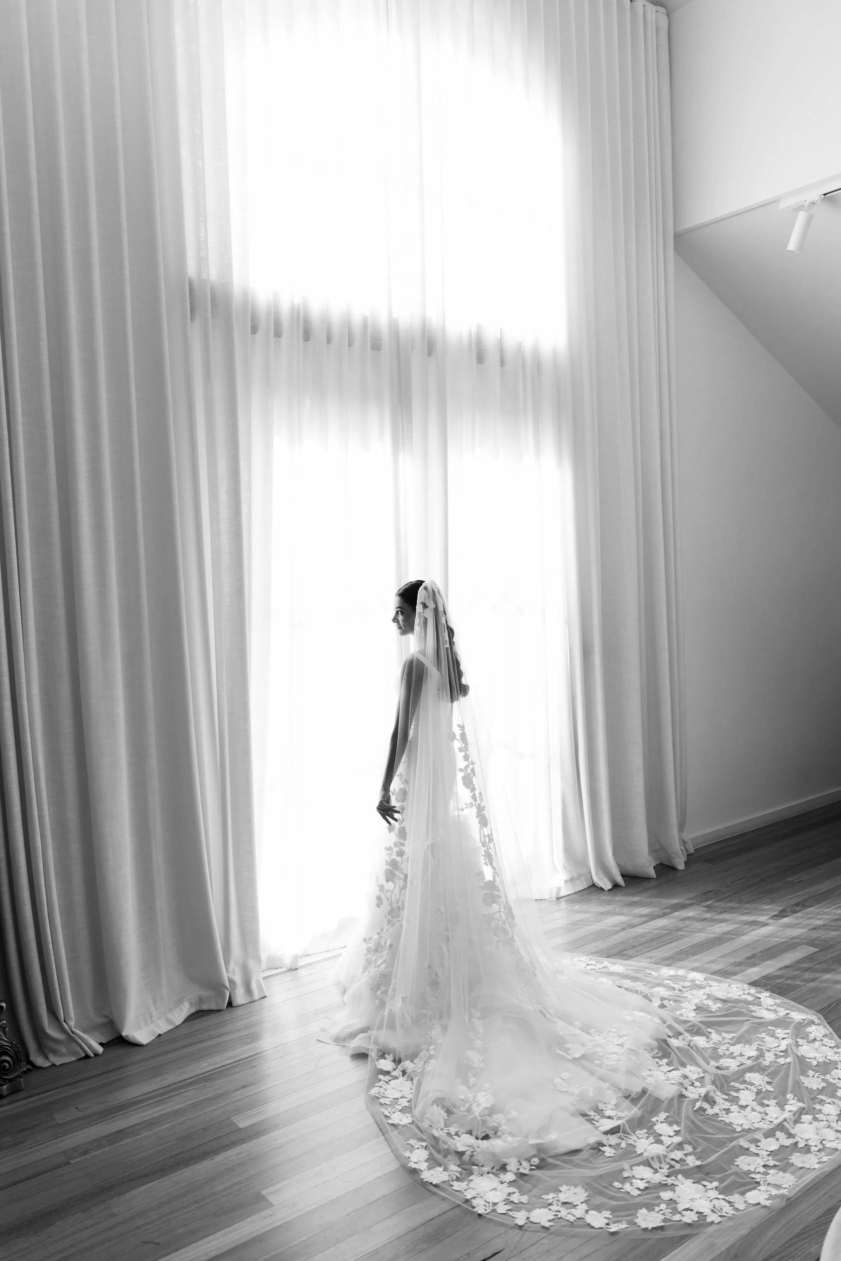 SaltAtelier_SydneyWeddingPhotographer_GoldCoastWeddings_TheValleyEstate_SafinaBrodie_14-scaled.jpg