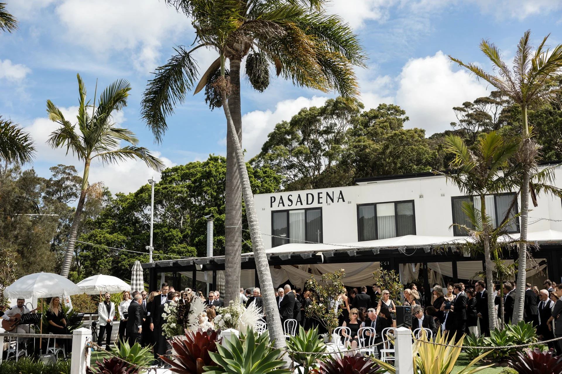 SaltAtelier_SydneyWeddingPhotography_SydneyWeddingPhotographer_PasadenaSydney_SianRick_97.jpg