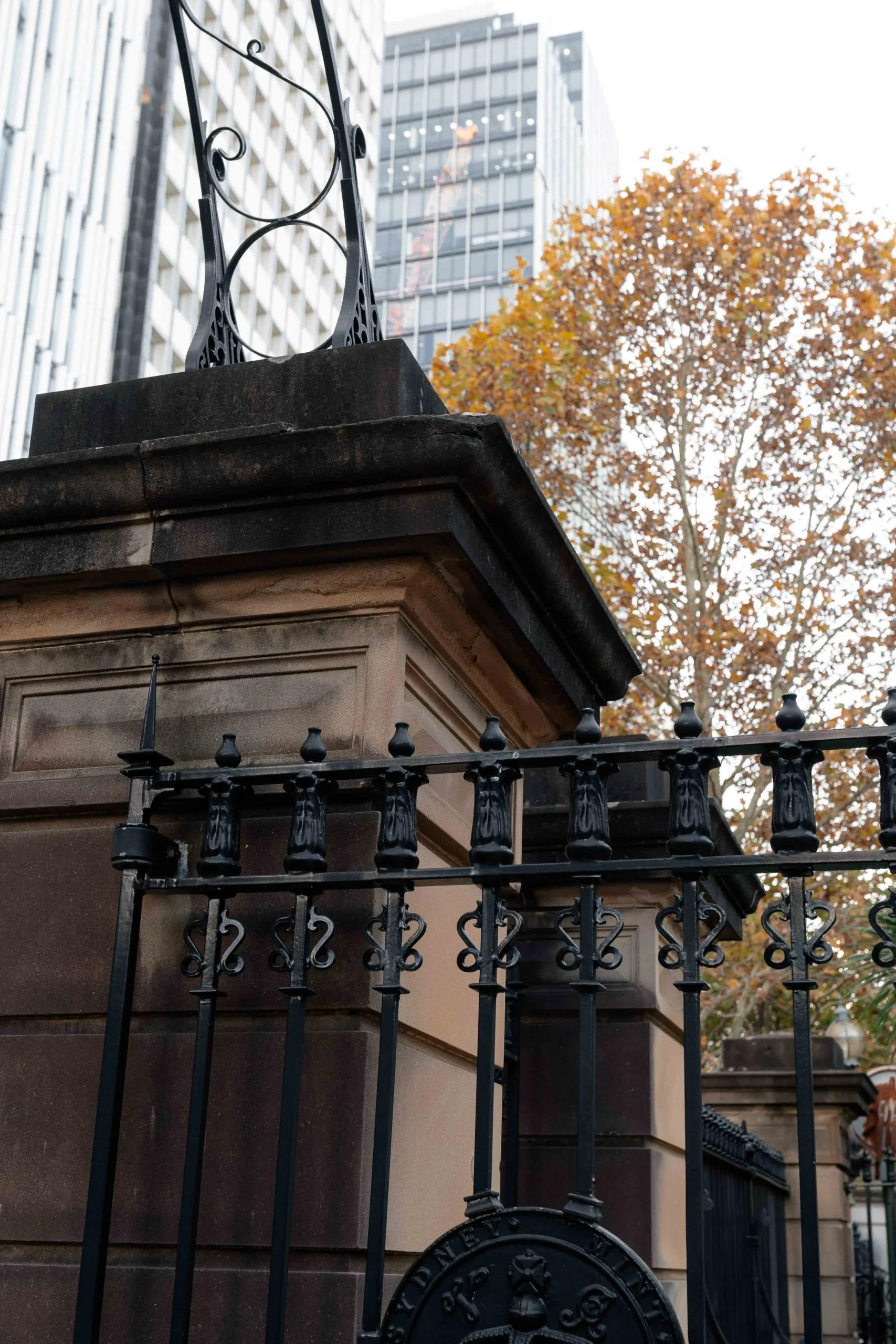 SaltAtelier_SydneyWeddingPhotographer_TheMint_WeddingVenue_5-scaled.jpg