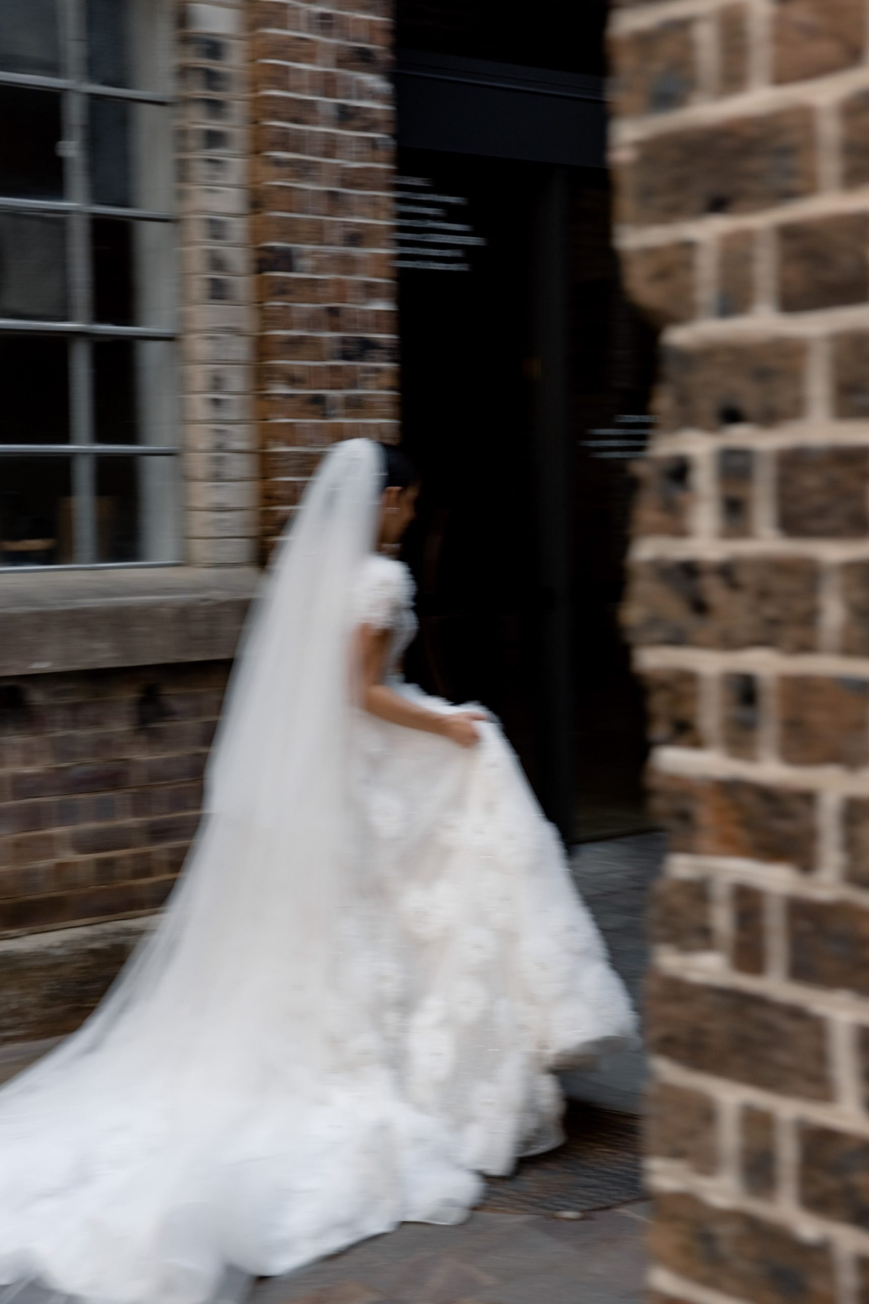 SaltAtelier_SydneyWeddingPhotographer_SydneyWeddingPhotography_TheEveleigh_TheGrounds_LeahMarcus_41-scaled.jpg