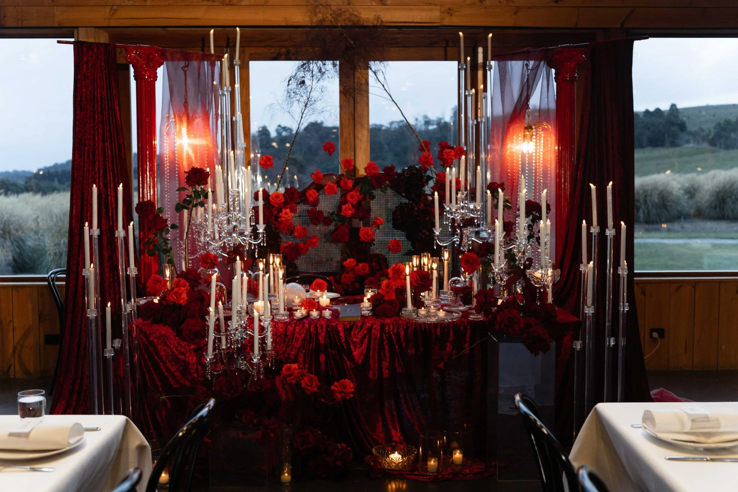 SaltAtelier_SydneyWeddingPhotographer_WeddingVenue_BendooleyEstate_11-scaled.jpg