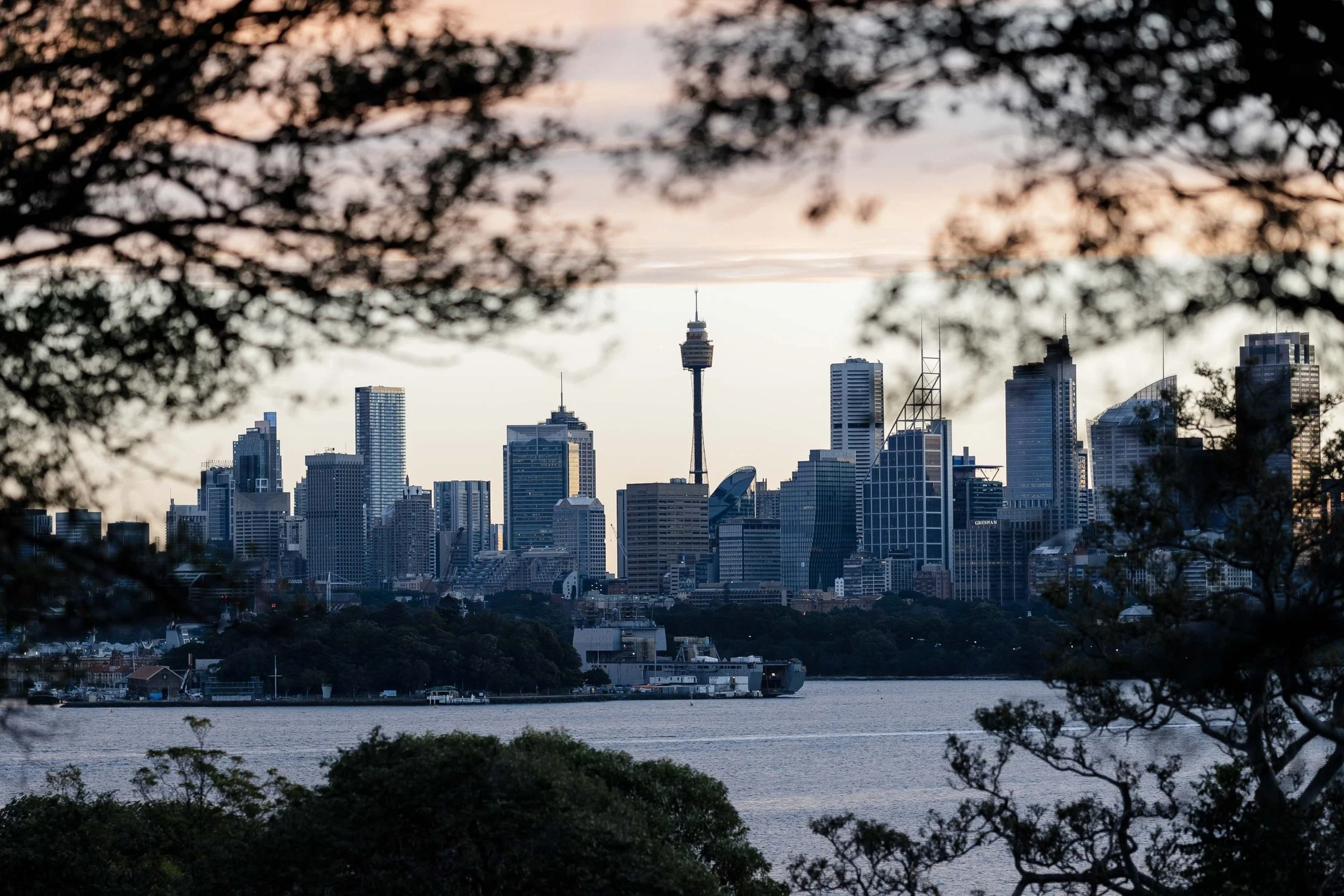 SaltAtelier_SydneyWeddingPhotographer_AtholHall_WeddingVenue_2-scaled.jpg