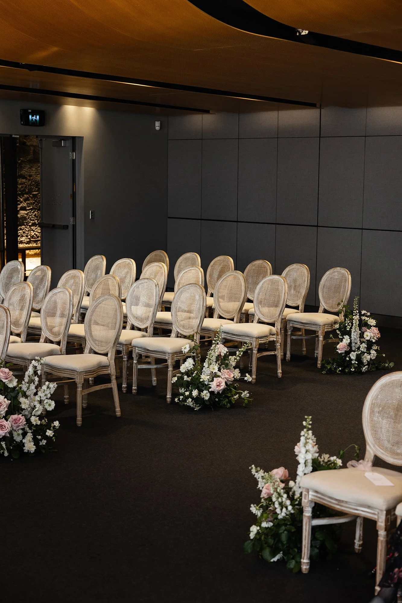 SaltAtelier_SydneyWeddingPhotographer_TheMint_WeddingVenue_33.jpg