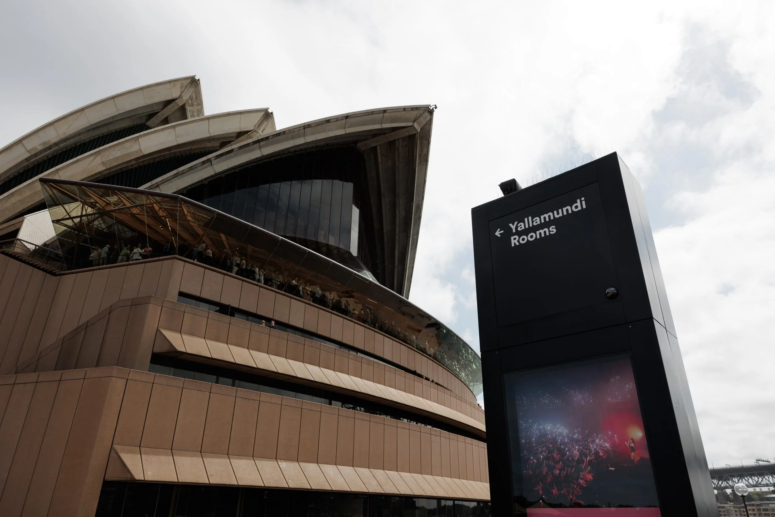 SaltAtelier_SydneyWeddingPhotography_YallamundiRooms_SydneyOperaHouse_AshnaEdward_7-scaled.jpg