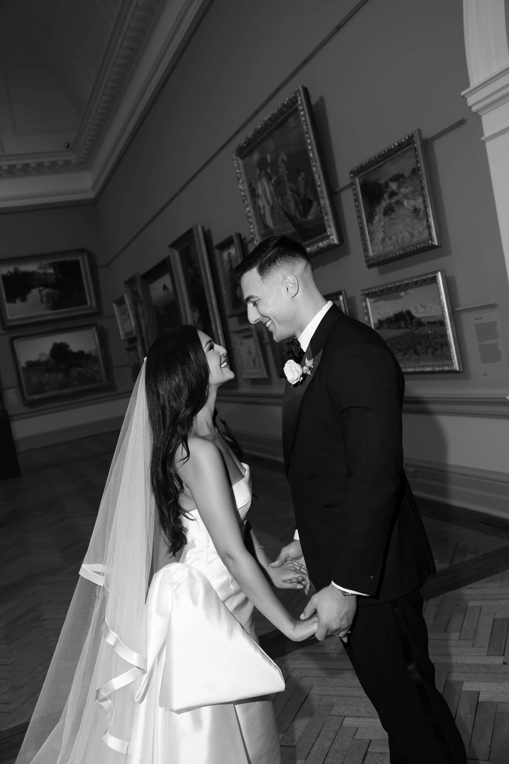 SaltAtelier_SydneyWeddingPhotographer_ArtGalleryOfNSW_JessicaNicholas_7-1-scaled.jpg